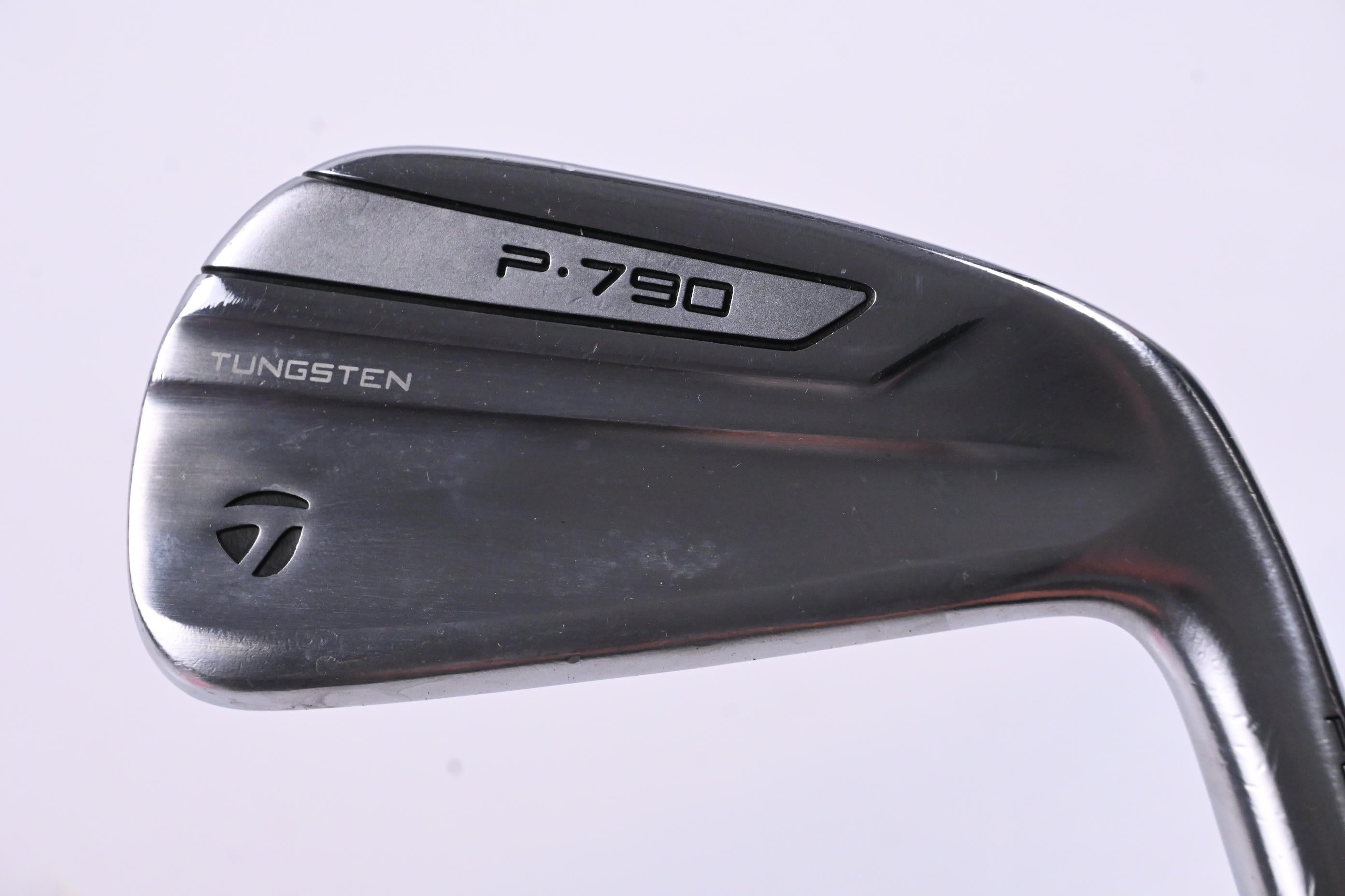 Taylormade P790 UDI 2019 #2 Iron / 17 Degree / Stiff Flex HZRDUS Smoke Black 90