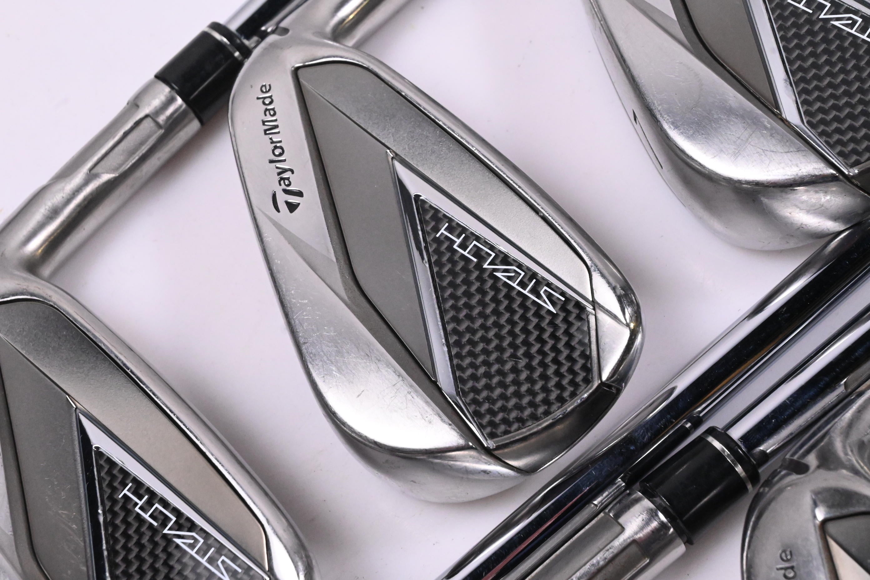 Taylormade Stealth Irons / 5-PW+AW / Regular Flex Dynamic Gold 95 R300 Shaft