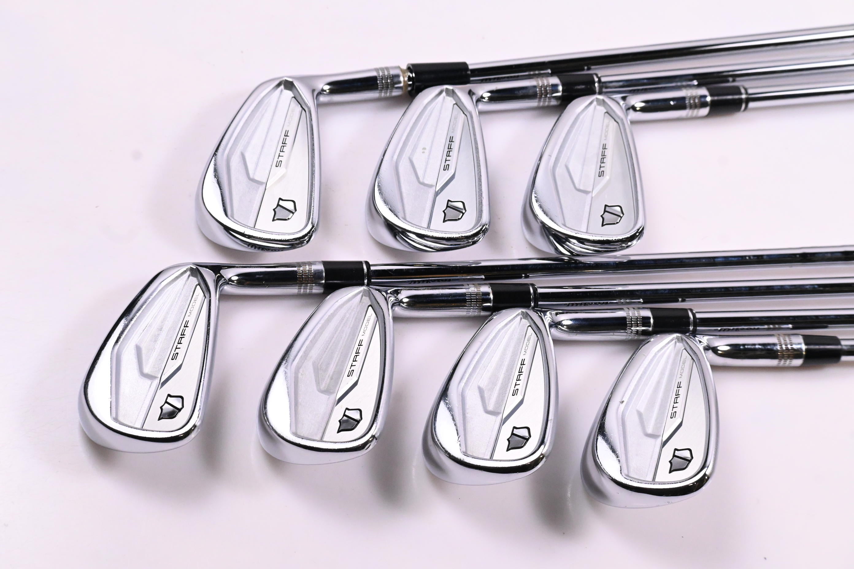 Wilson Staff Model 2024 CB Irons / 4-PW / Regular Flex KBS Tour Lite Shafts