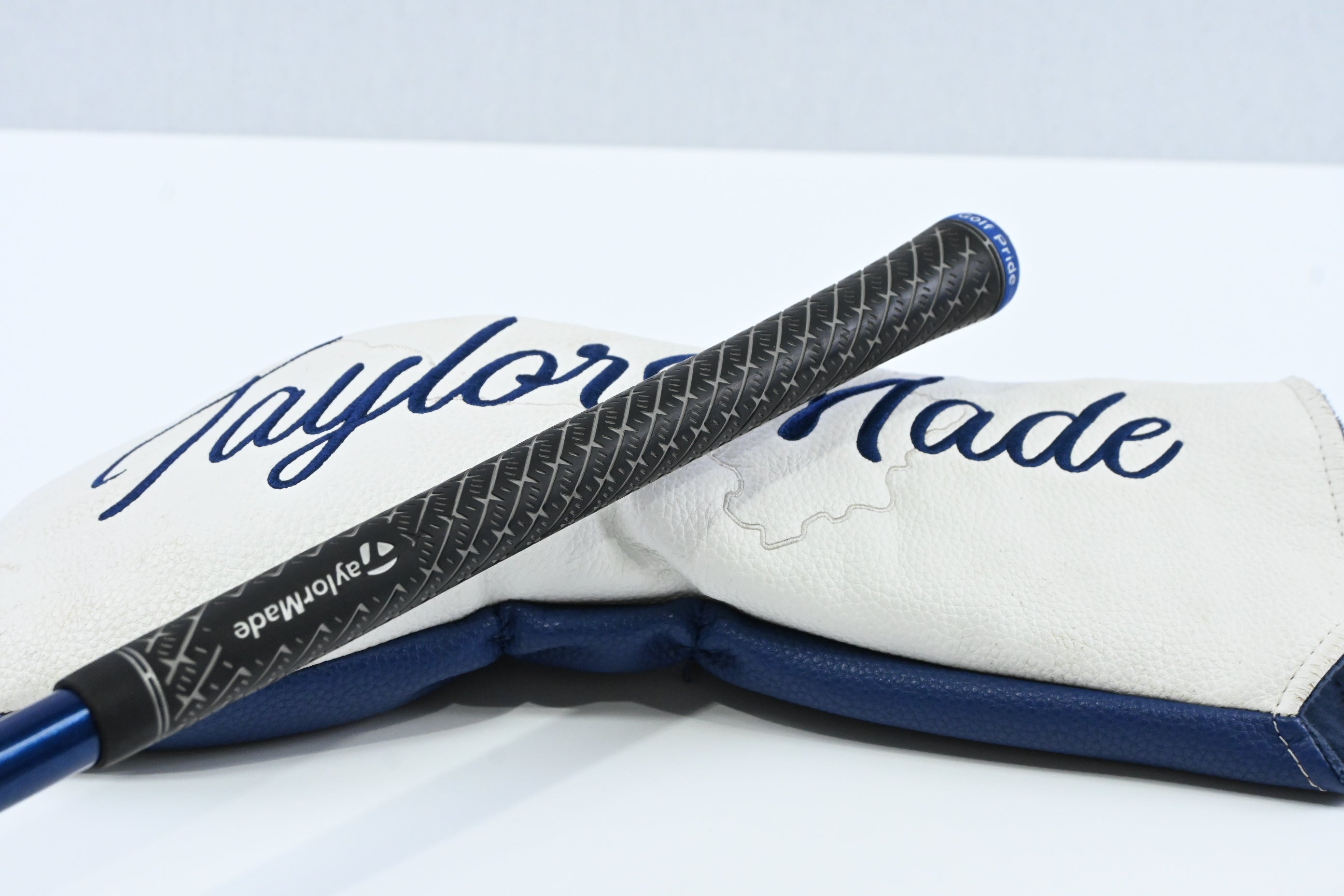Taylormade Qi4D LS Driver / 9 Degree / Stiff Flex Fujikura Ventus TR Blue 5