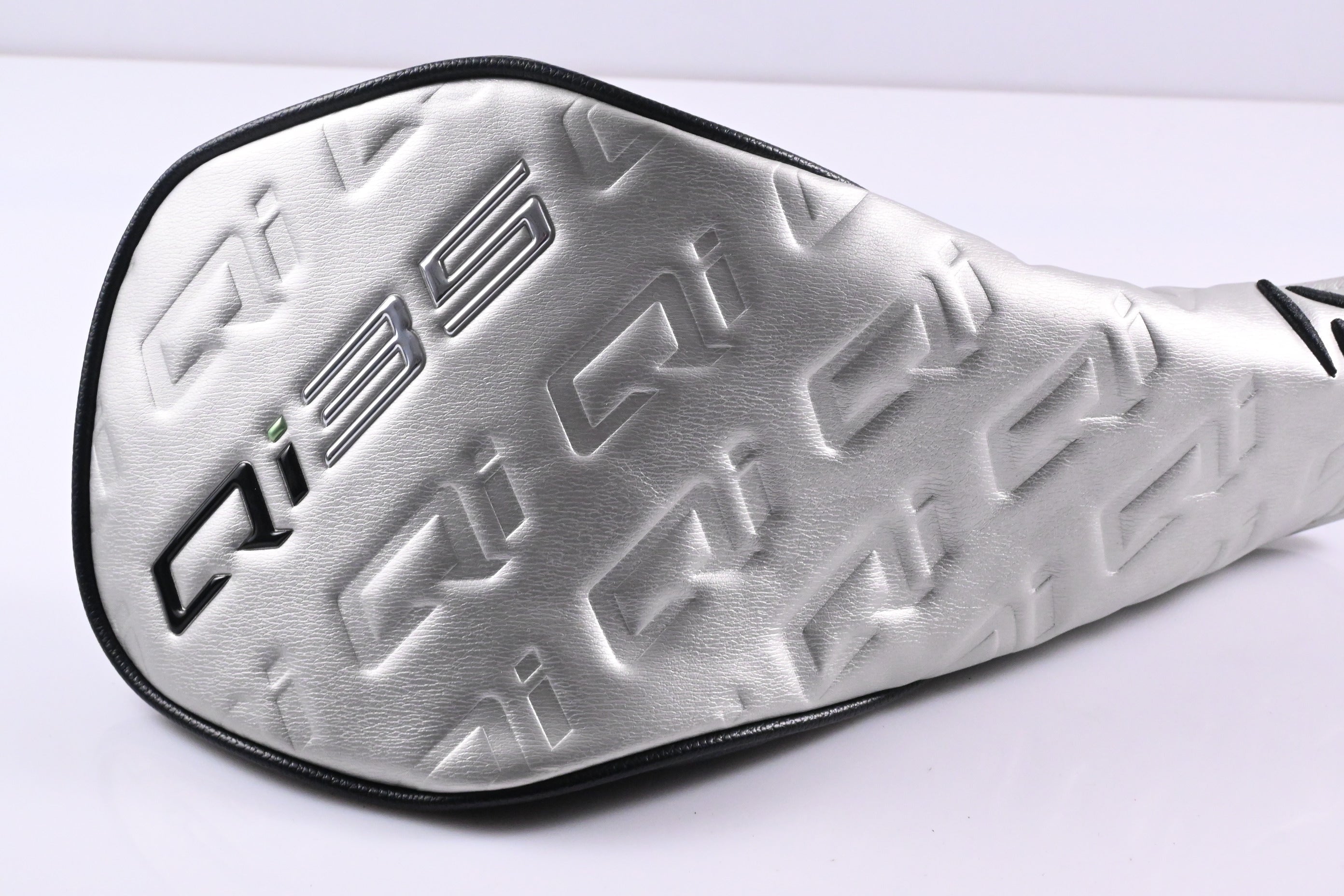 Taylormade Qi35 LS Driver / 9 Degree / Regular Flex Fujikura Air Speeder 50