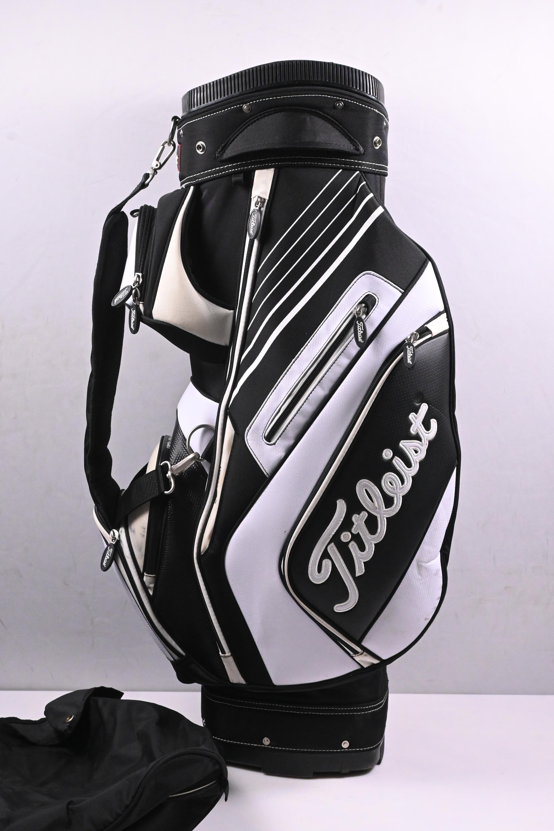 Titleist Tour Bag / 14-Way Divider / Black, White