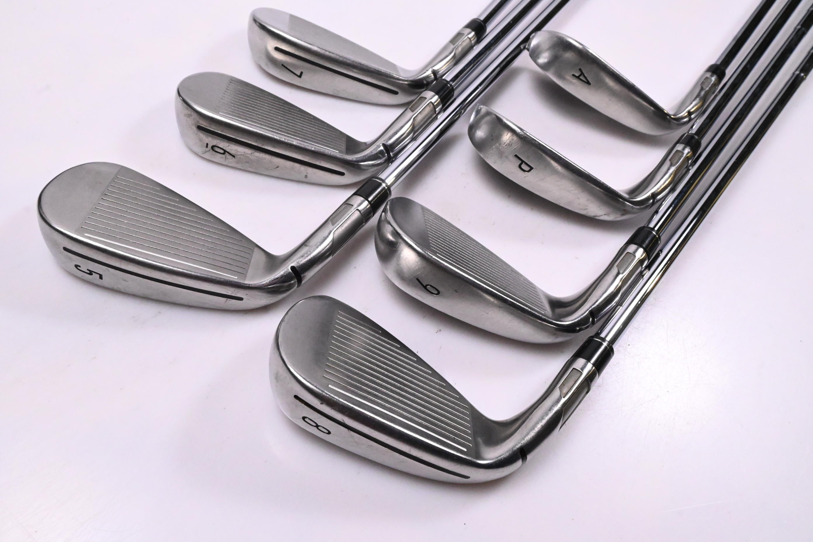 Taylormade Stealth Irons / 5-PW+AW / Regular Flex Dynamic Gold 95 R300 Shaft