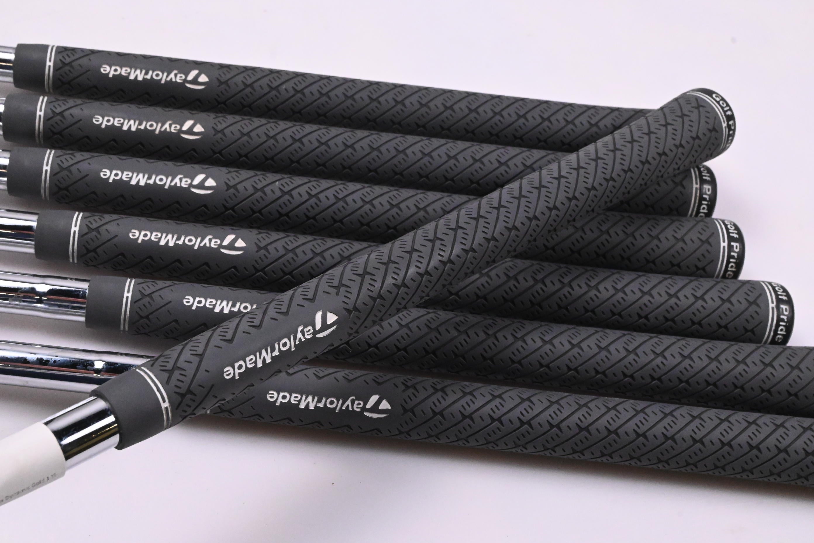 Taylormade Stealth Irons / 5-PW+AW / Regular Flex Dynamic Gold 95 R300 Shaft