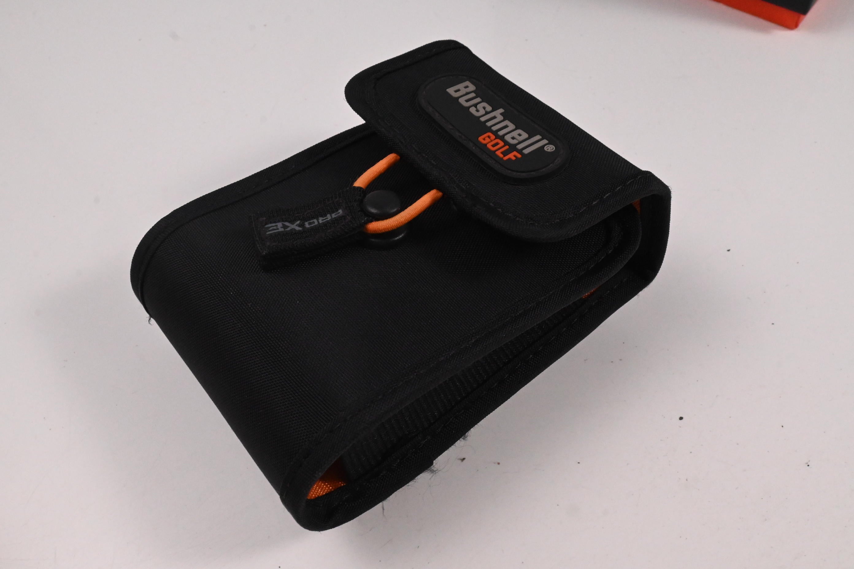 Bushnell Pro XE / Rangefinder