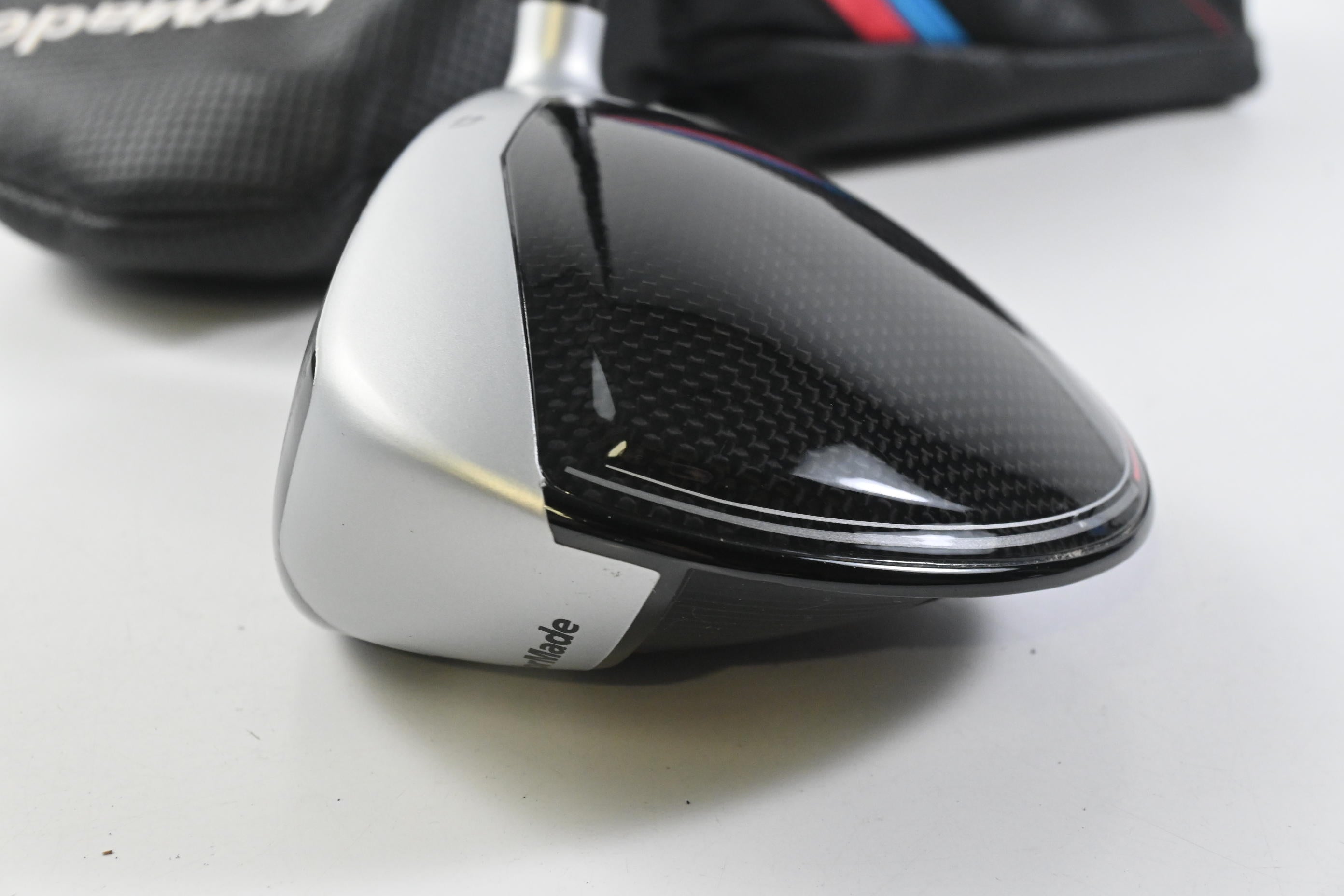 Left Hand Taylormade M4 Driver / 10.5 Degree / Regular Flex Fujikura Atmos Red 5