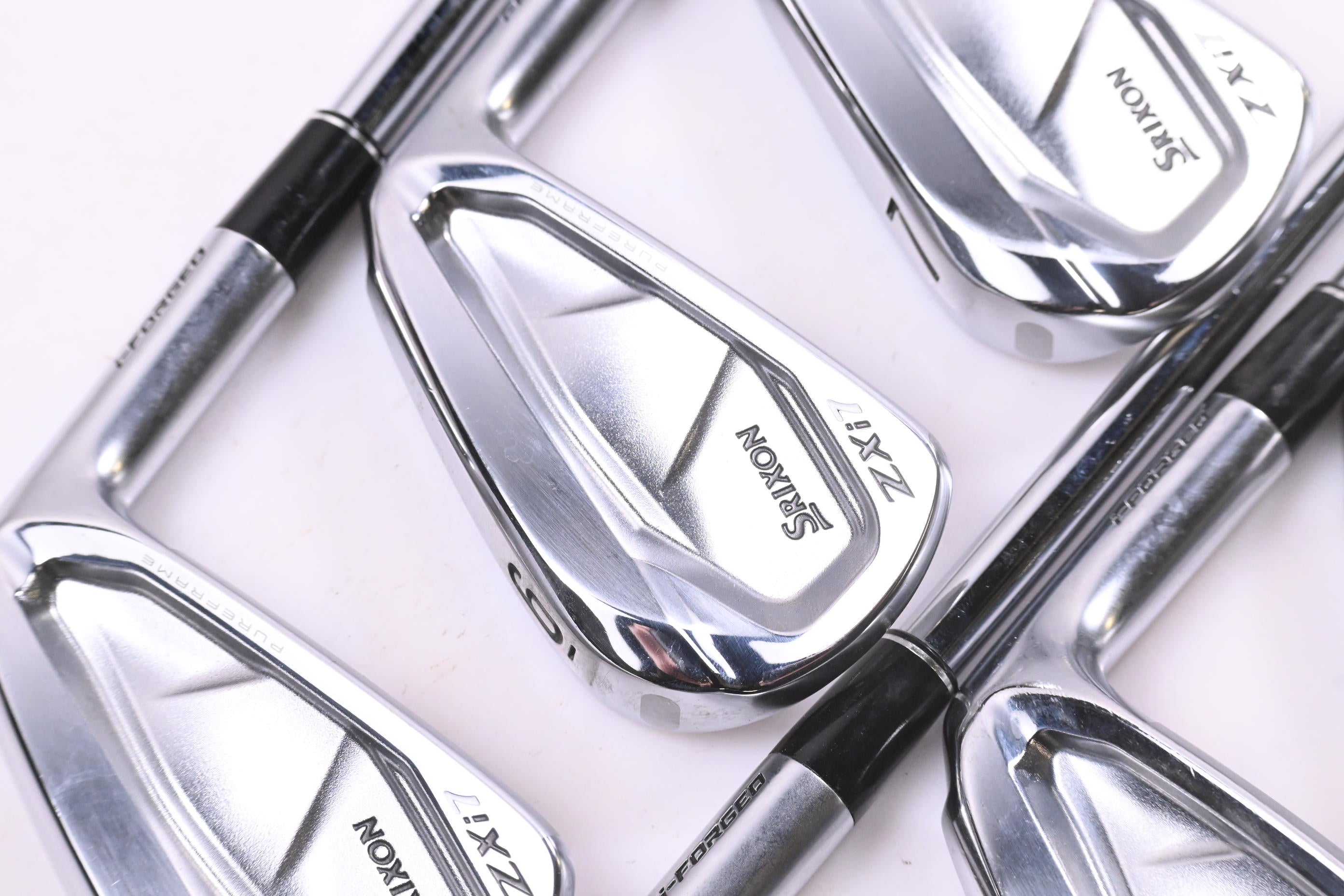 Srixon ZXi7 Irons / 5-PW / Stiff Flex Dynamic Gold Mid 115 S300 Shafts
