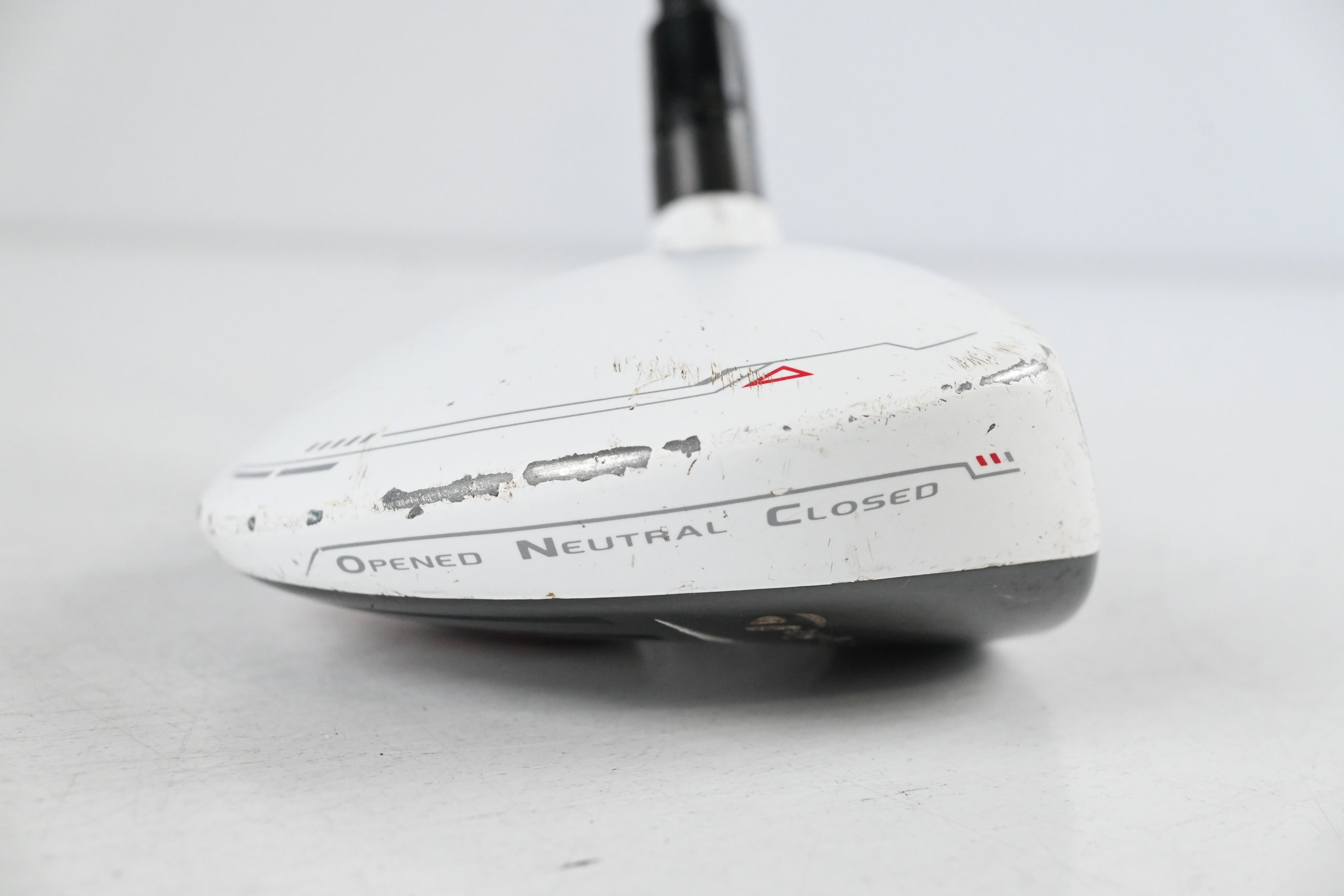 Taylormade R11 #4 Wood / 17 Degree / Stiff Flex Fujikura Blur 70 Shaft