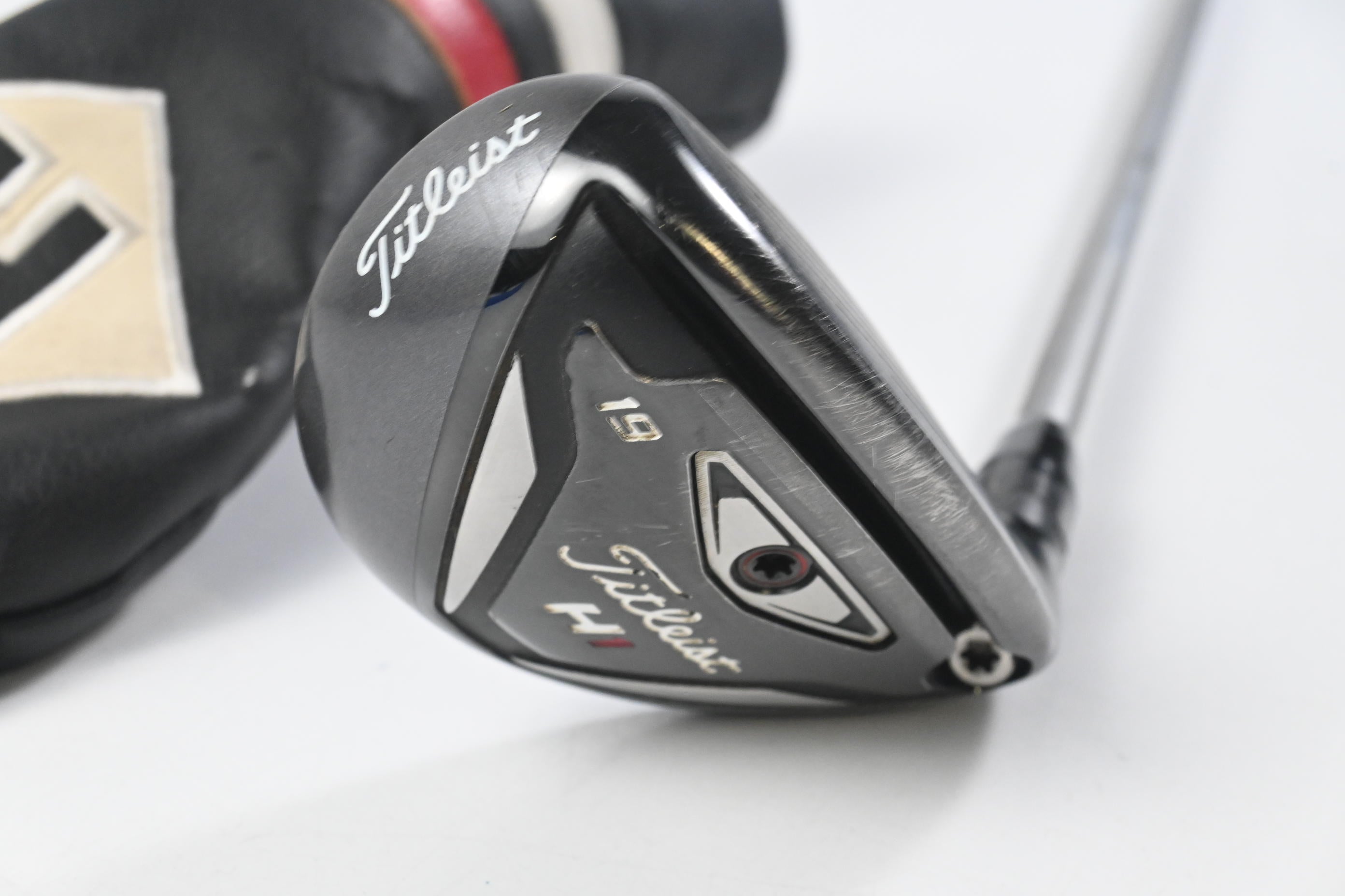 Titleist 816 H1 #3 Hybrid / 19 Degree / Stiff Flex Diamana S+70 Shaft