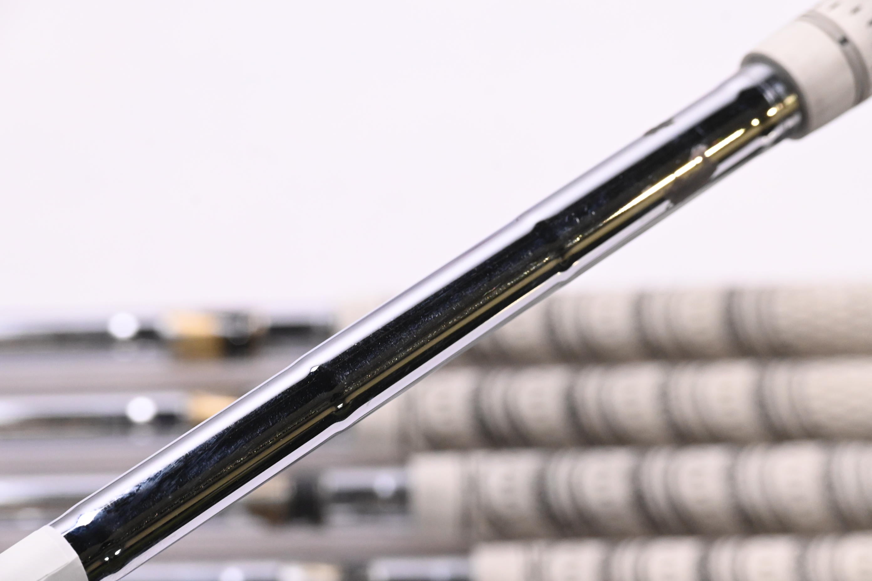 Cleveland CG7 Tour Irons / 3-PW / Stiff Flex Dynamic Gold S300 Shafts