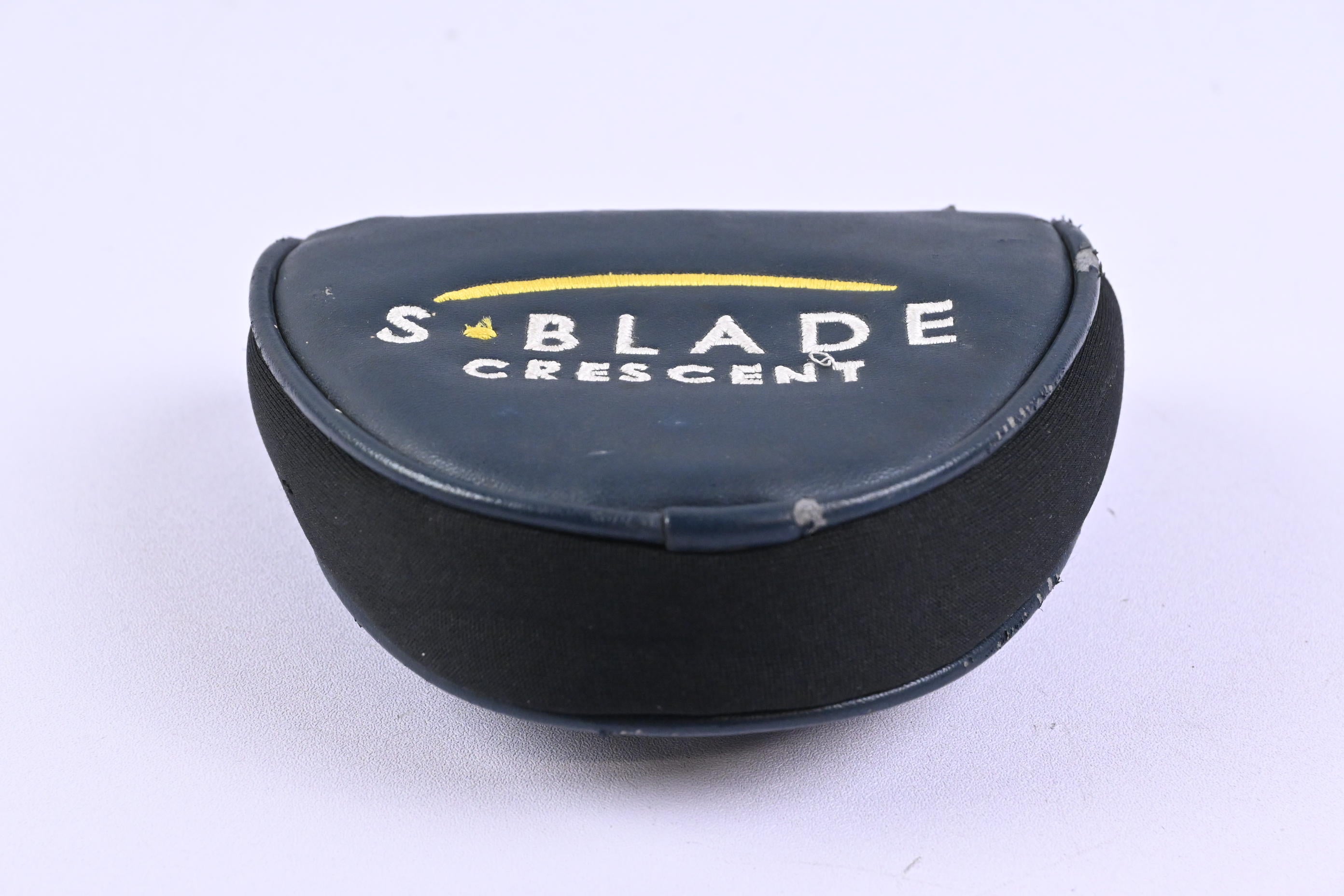 S Blade Crescent Putter / 34 Inch
