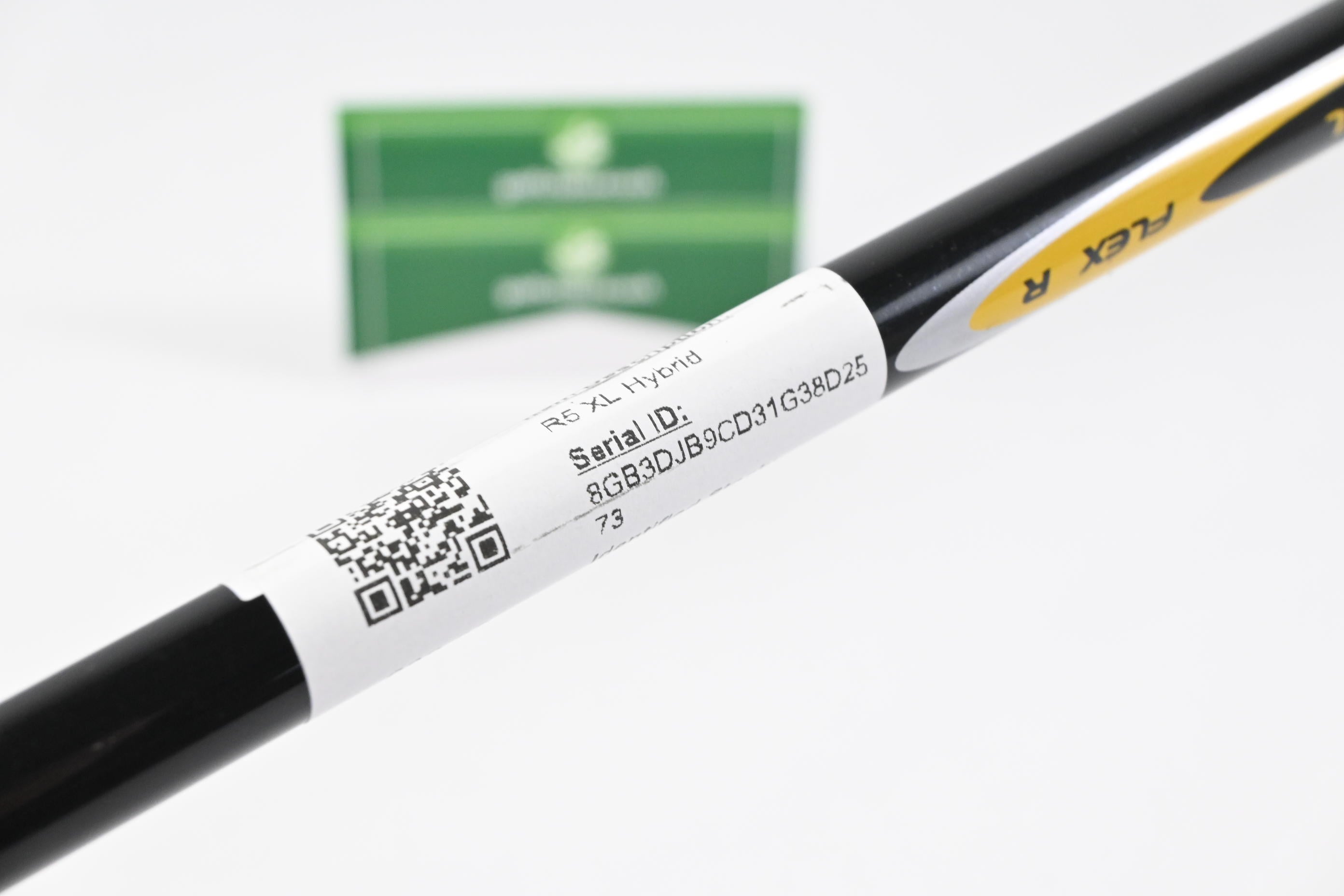 Taylormade R5 XL #4 Hybrid / 22 Degree / Regular Flex Taylormade Hyperlite XL