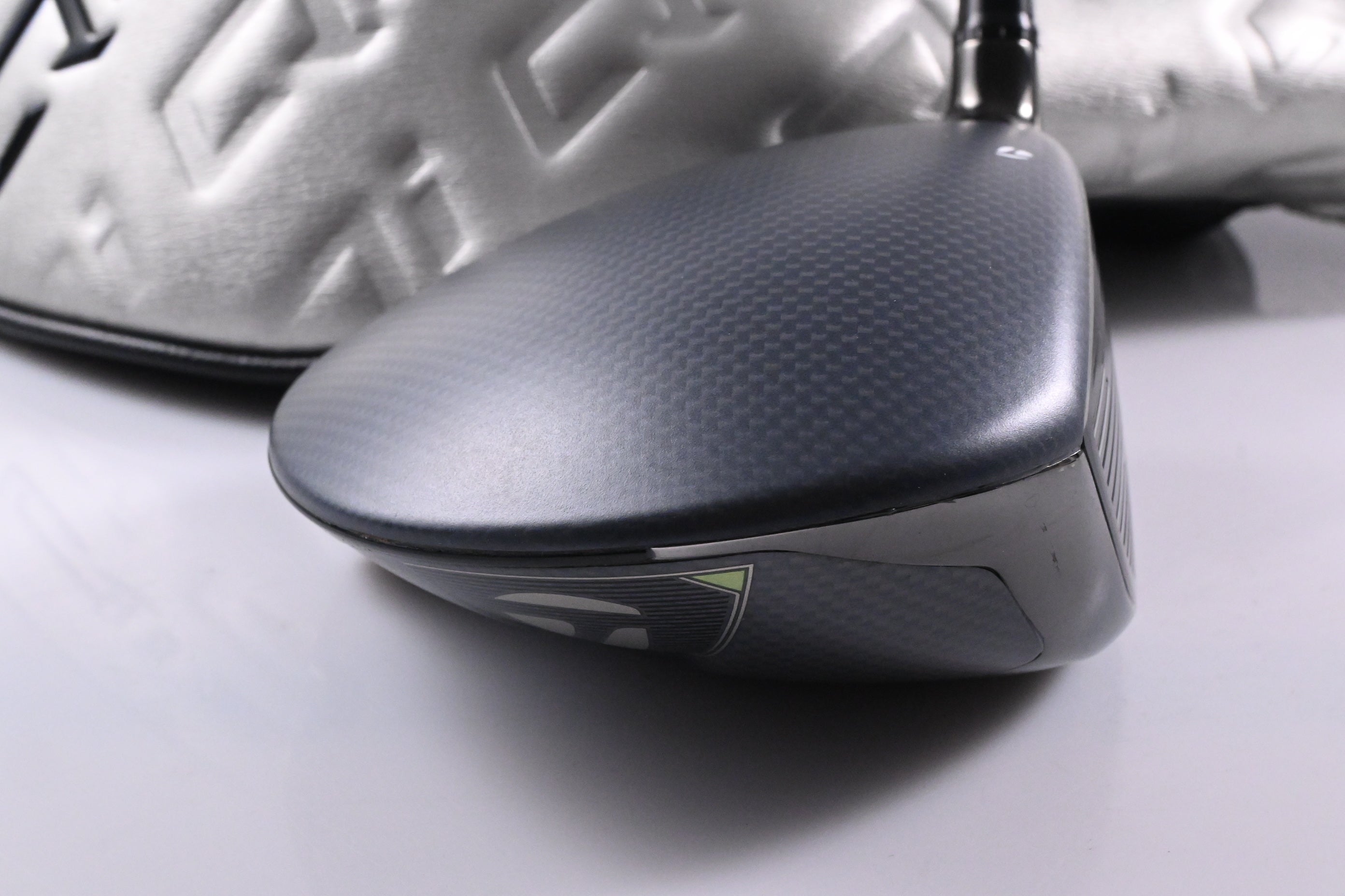 Taylormade Qi35 LS Driver / 9 Degree / Regular Flex KBS MAX HL 50 Shaft