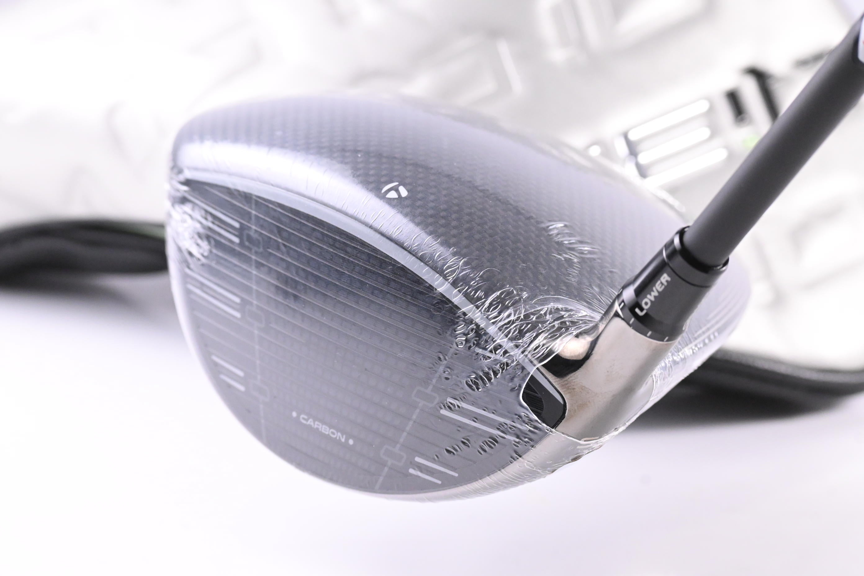 Taylormade Qi35 Max Lite Driver / 10.5 Degree / Regular Flex Vanquish 4 Shaft