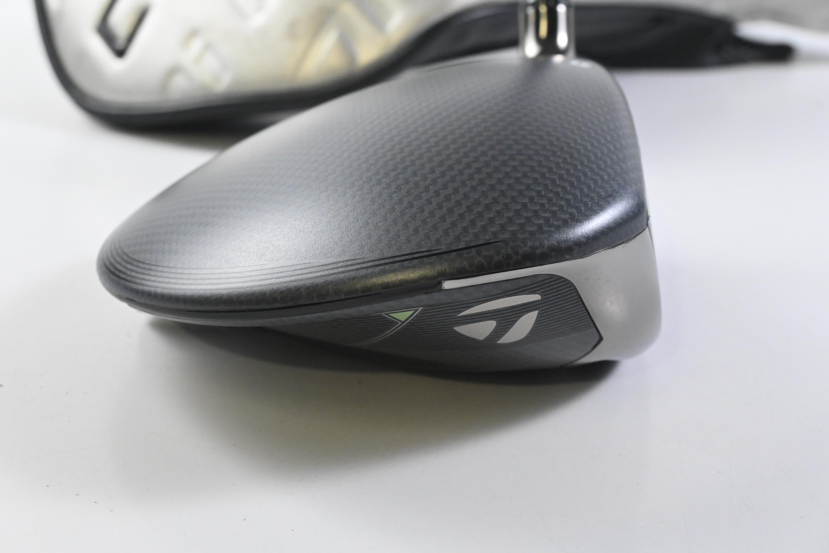 Taylormade Qi35 Driver / 9 Degree / Stiff Flex Tensei AV Black 65 Shaft