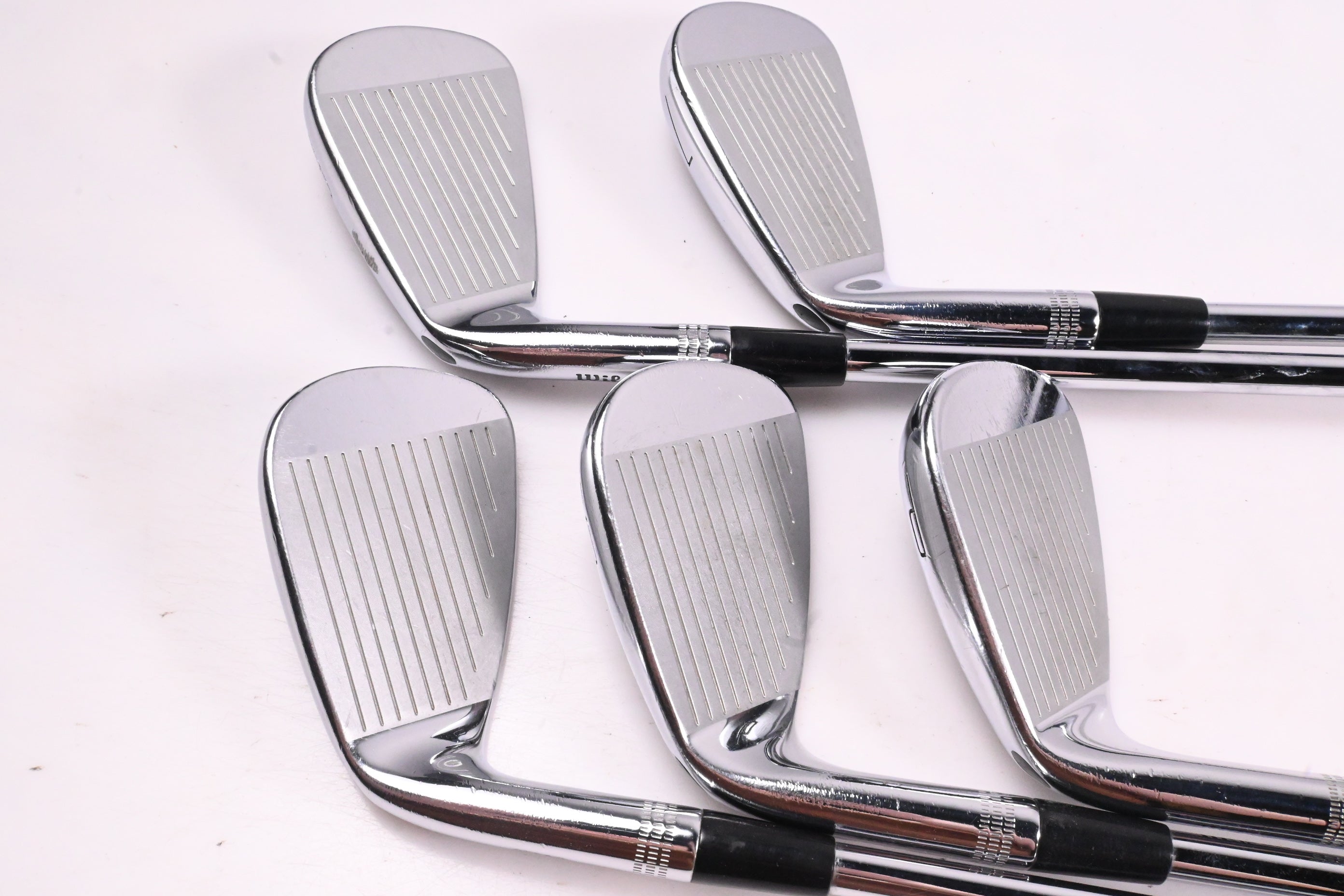 Wilson Staff Model CB 2024 Irons / 6-PW / Stiff Flex Dynamic Gold Mid 115 S300