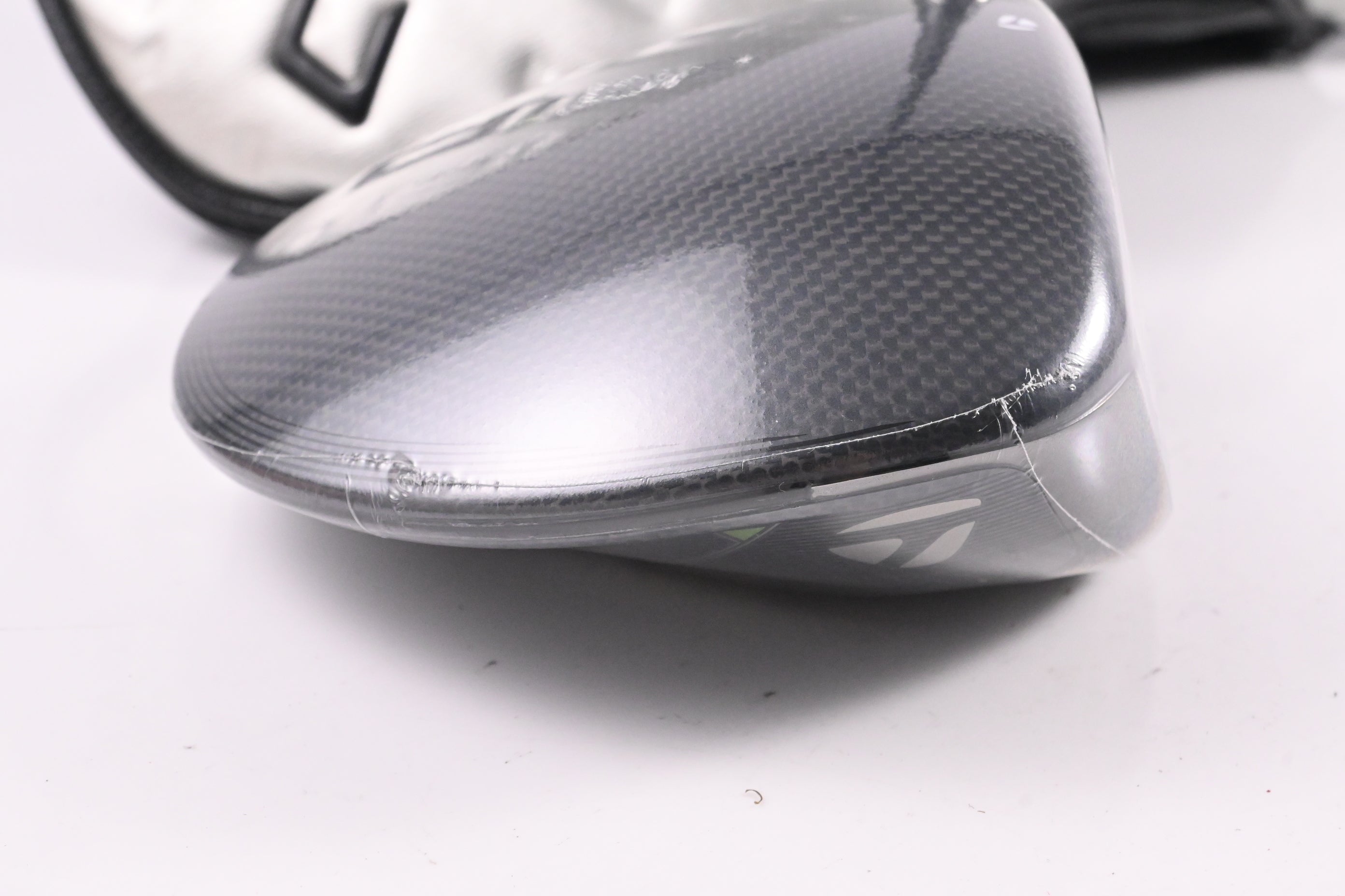 Taylormade Qi35 Driver / 12 Degree / Regular Flex Fujikura Ventus Blue 5 Shaft
