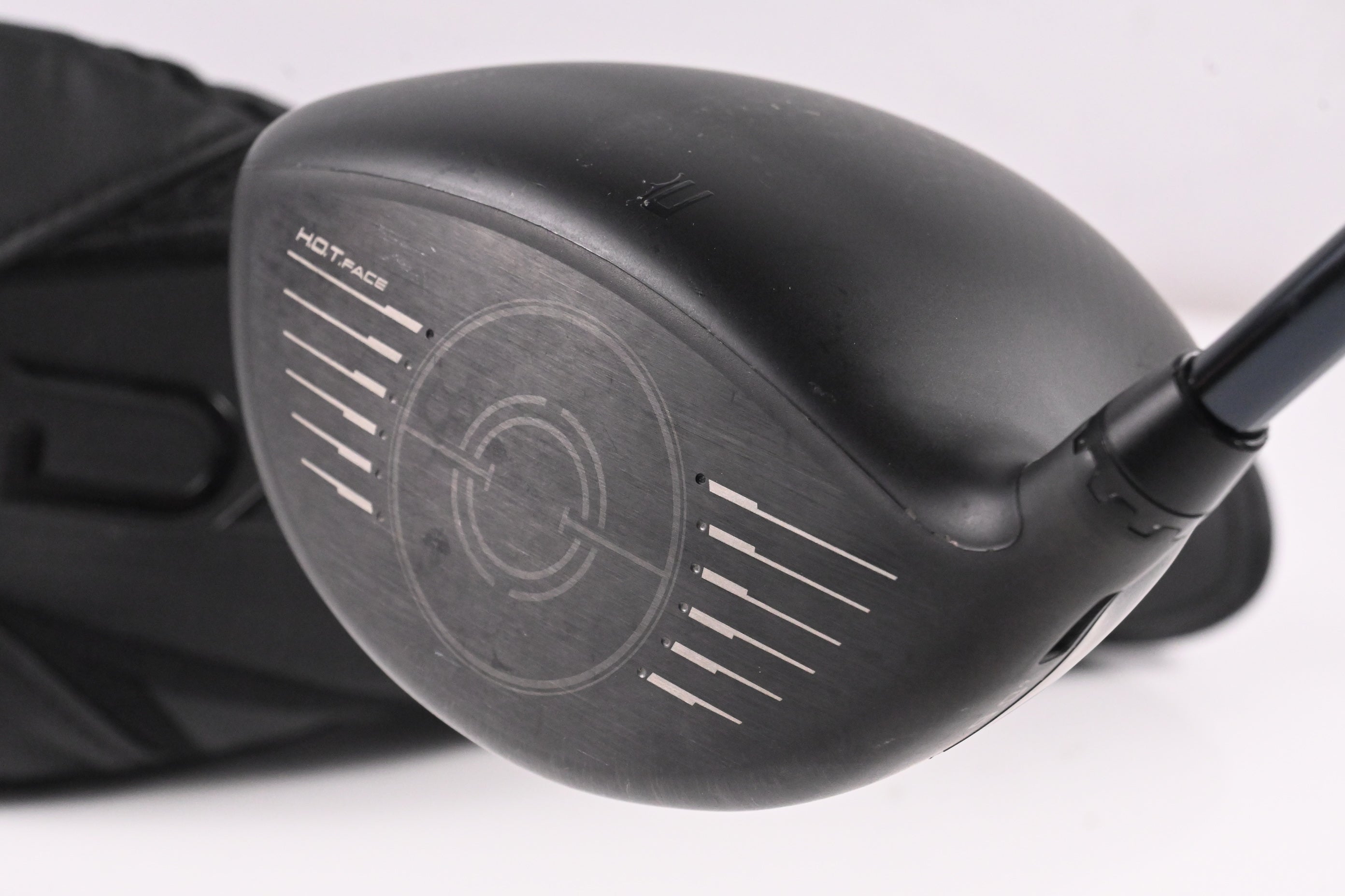 Cobra Darkspeed LS Driver / 9 Degree / Stiff Flex LIN-Q M40X White 6 Shaft