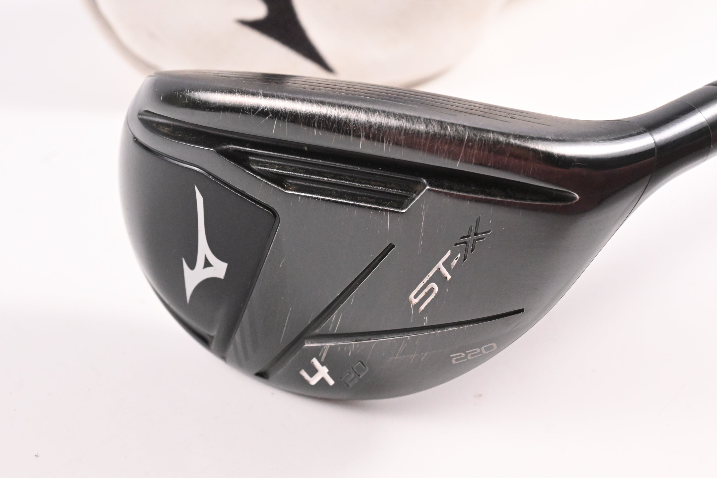 Mizuno ST-X 220 #4 Hybrid / 20 Degree / Senior Flex Aldila Ascent 50 Shaft