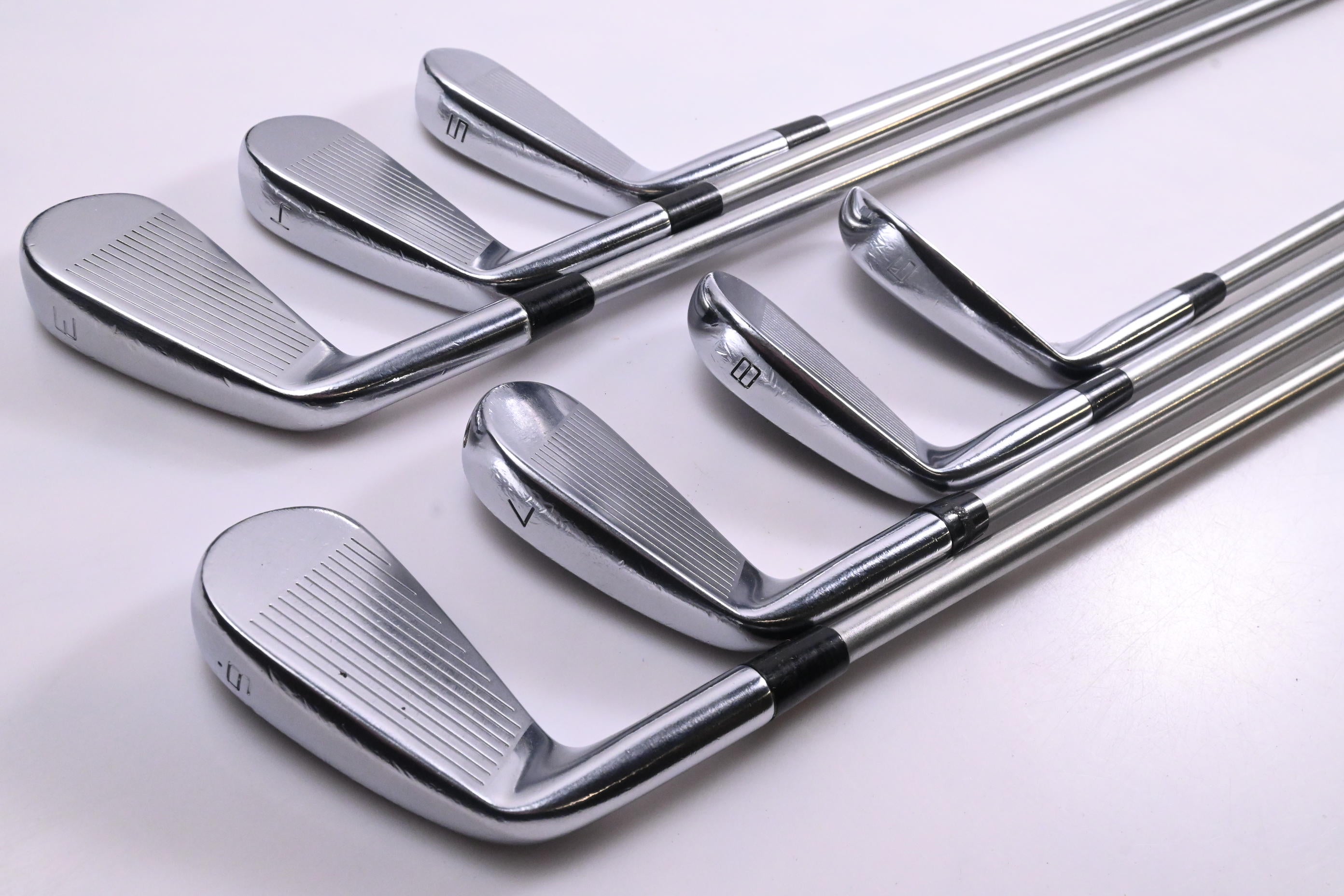 Taylormade P760 Irons / 3-9i / X-Flex KBS Tour C-Taper 130 Shafts