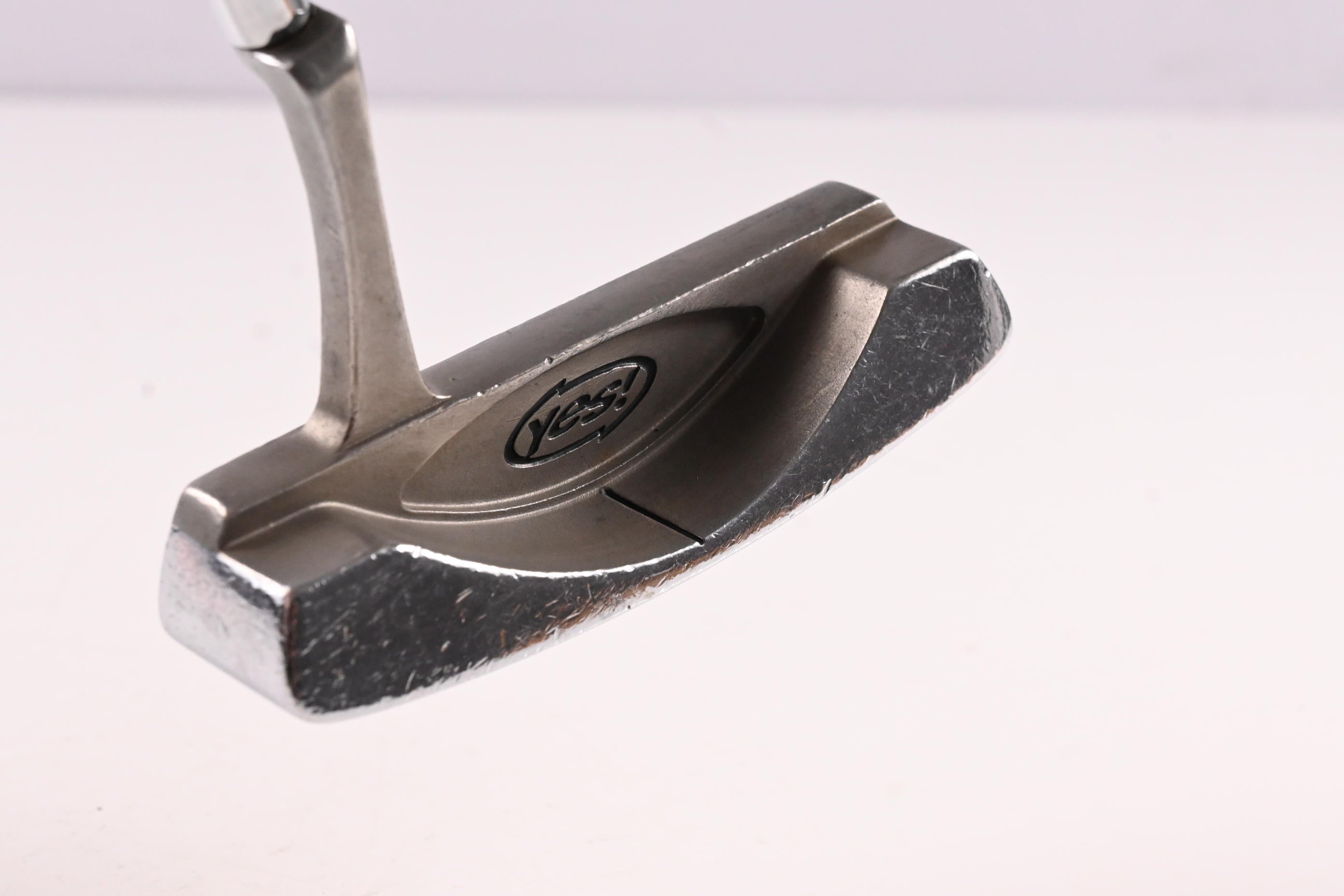 Yes! C-Groove Ginna Putter / 34 Inch