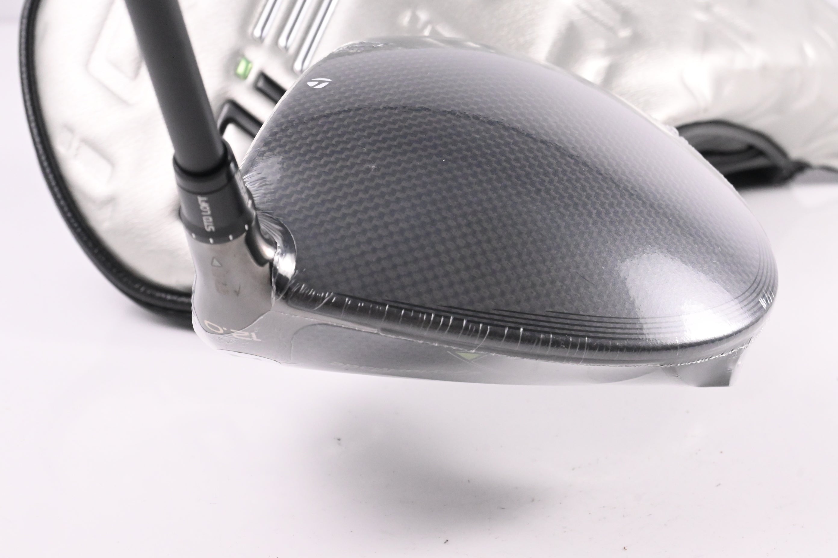 Taylormade Qi35 Driver / 12 Degree / Regular Flex Fujikura Ventus Blue 5 Shaft