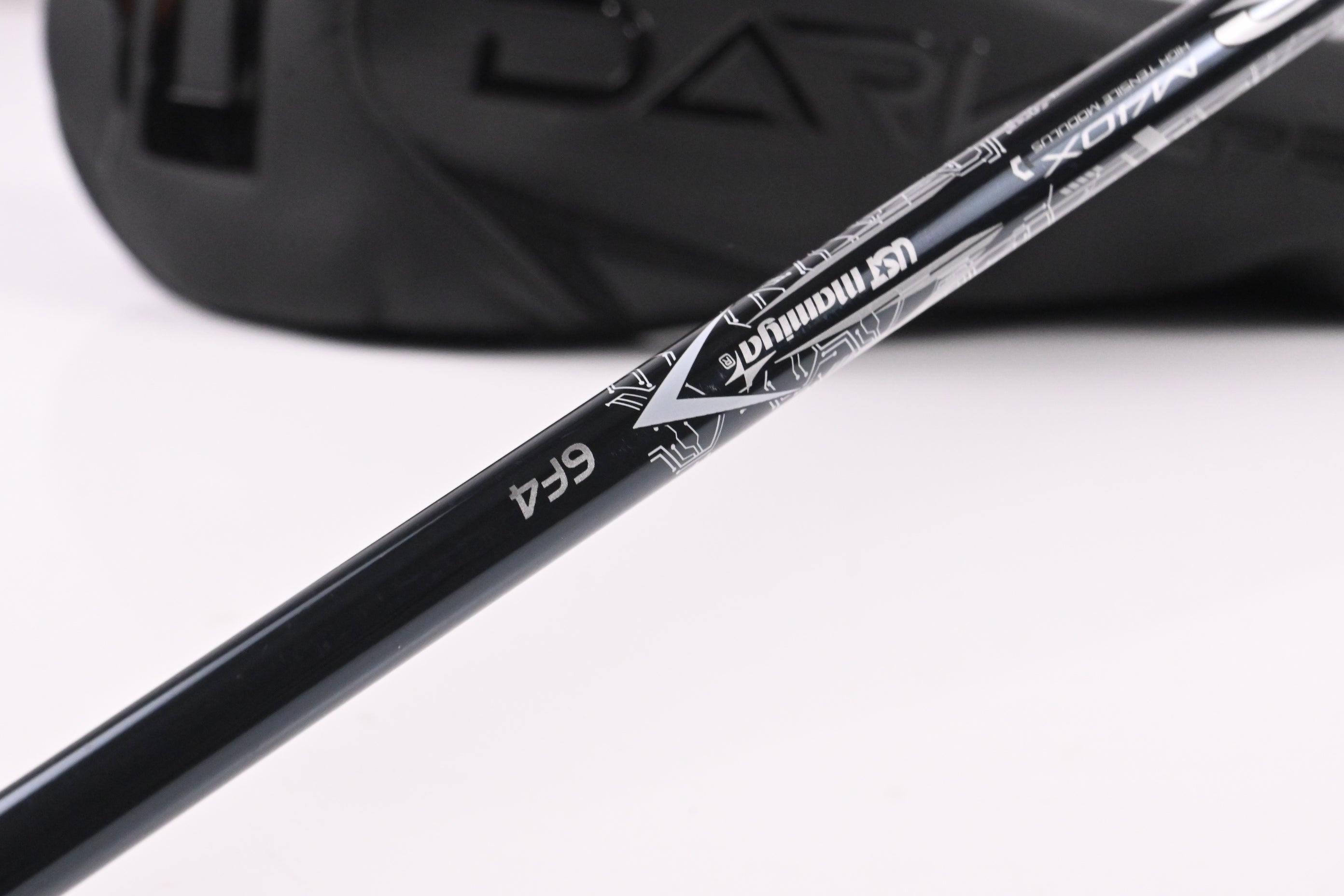 Cobra Darkspeed LS Driver / 9 Degree / Stiff Flex LIN-Q M40X White 6 Shaft