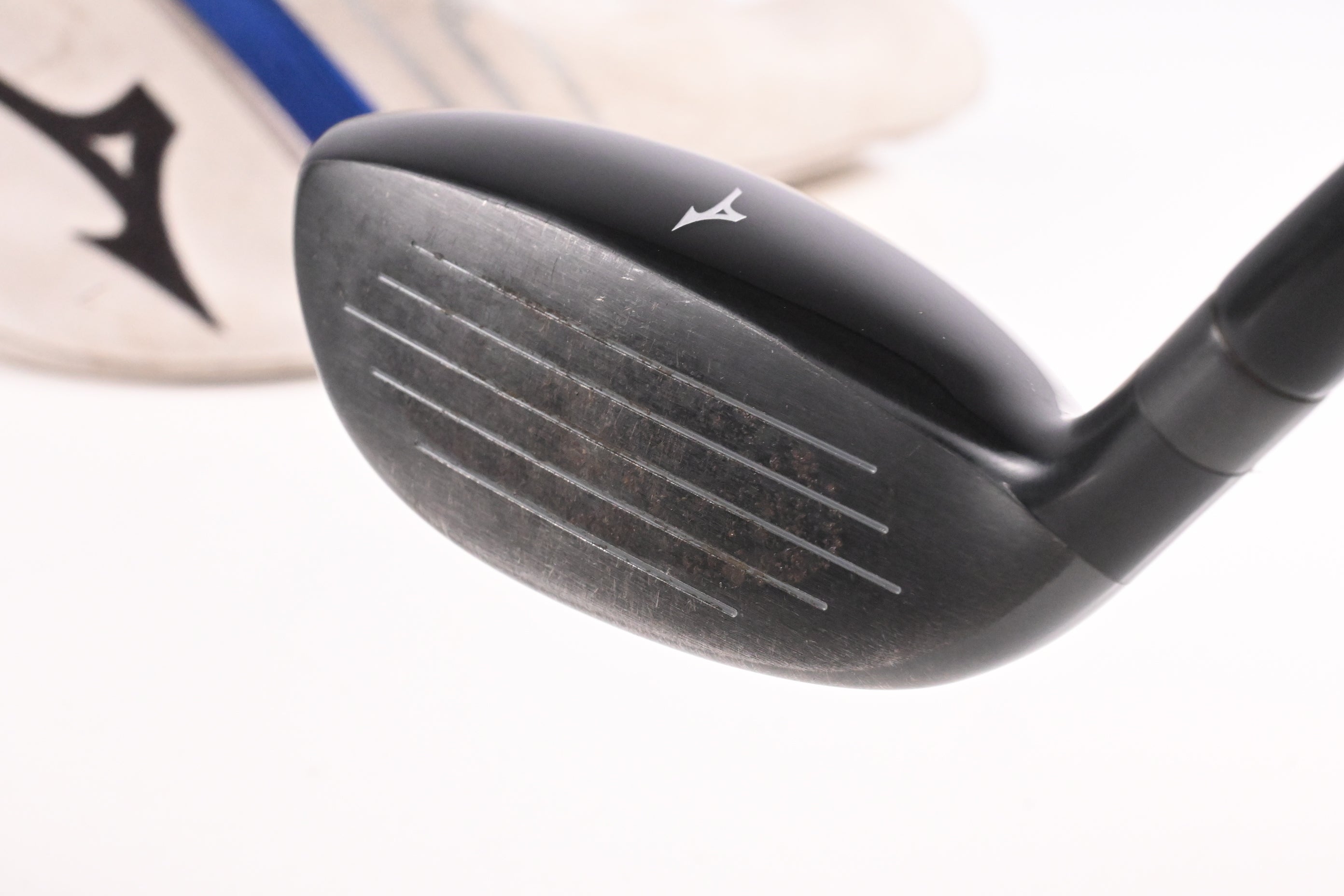 Mizuno ST-X 220 #4 Hybrid / 20 Degree / Senior Flex Aldila Ascent 50 Shaft