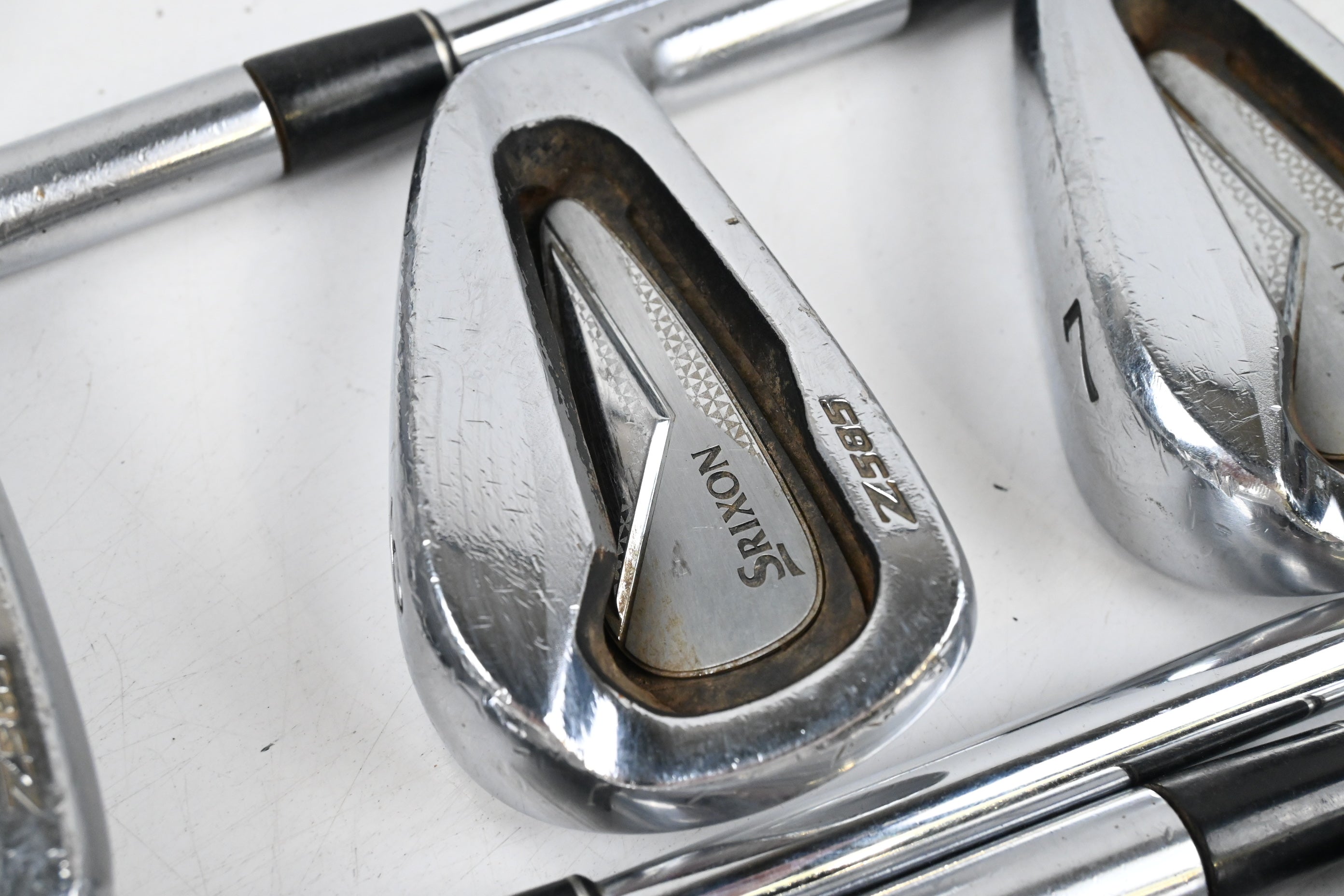 Srixon Z-585 Irons / 5-PW / Stiff Flex N.S.Pro Modus3 Shafts