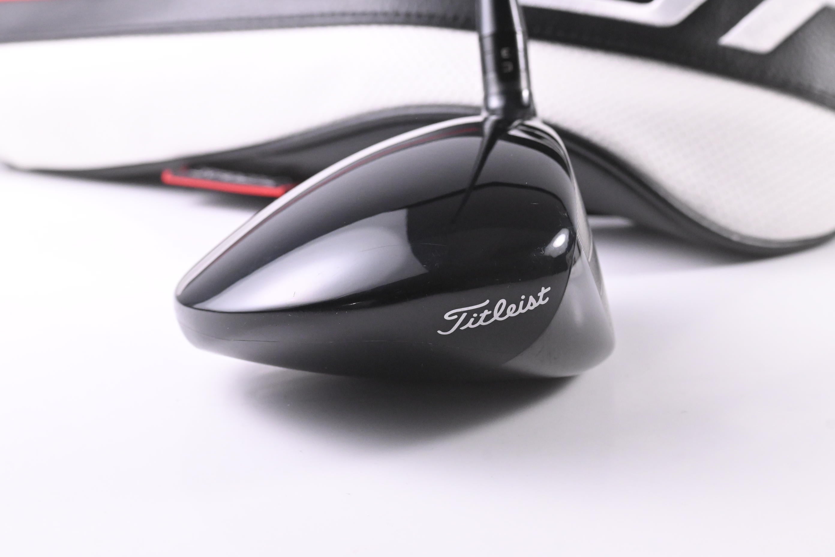 Titleist GT3 Driver / 10 Degree / Stiff Flex HZRDUS Black 60 Shaft