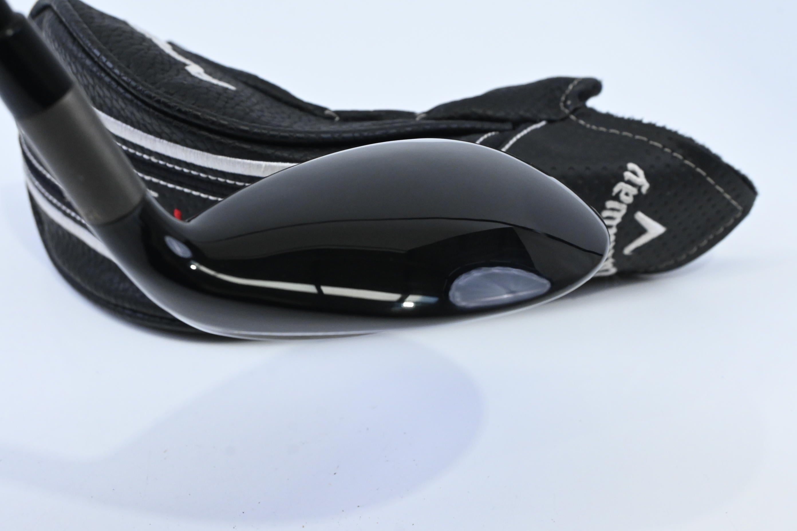 Callaway Apex UW #3 Hybrid / 19 Degree / Regular Flex Hzrdus Smoke Black RDX 70