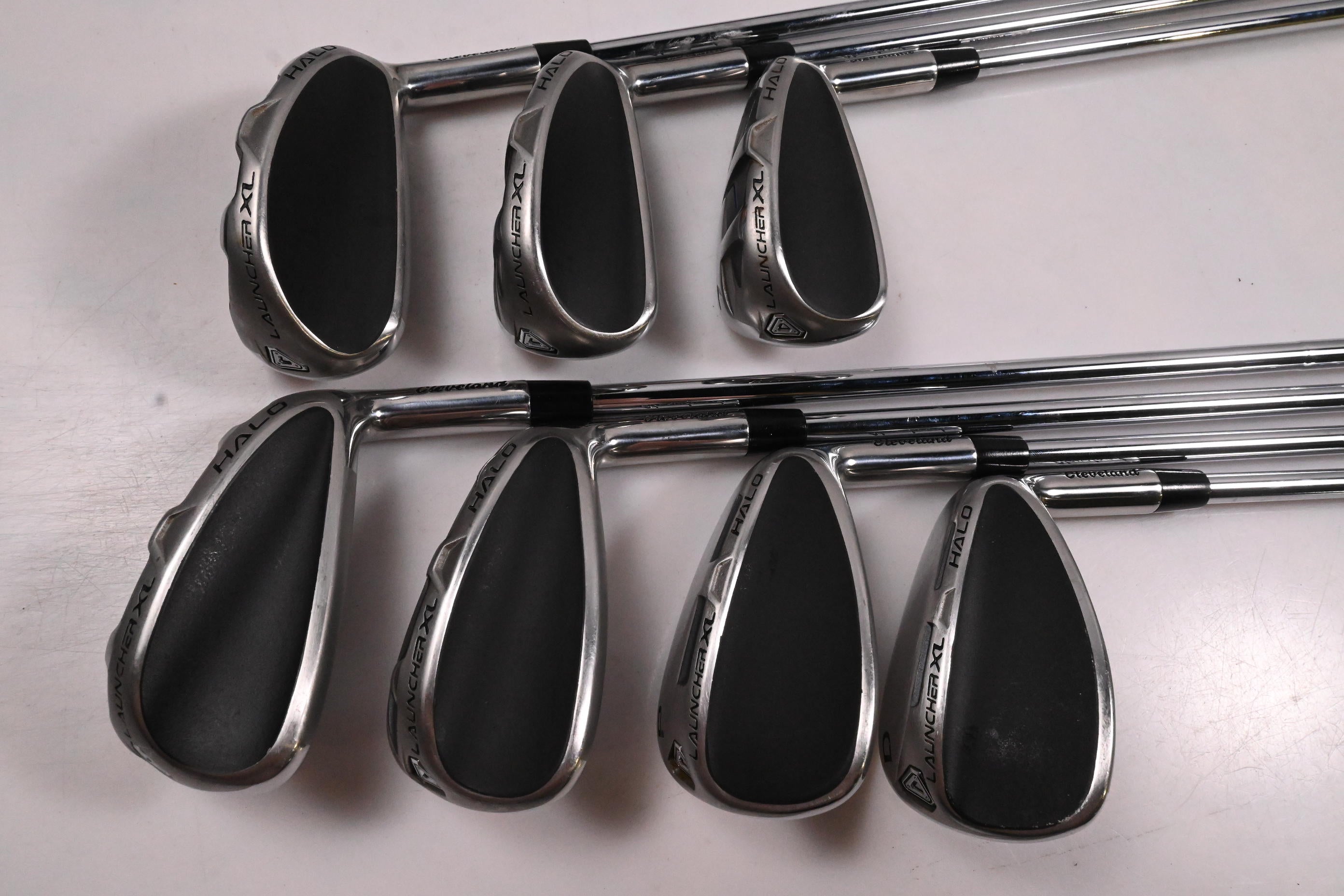 Cleveland Launcher XL Halo Irons / 5-PW+GW / Regular Flex XP 90 R300 Shafts