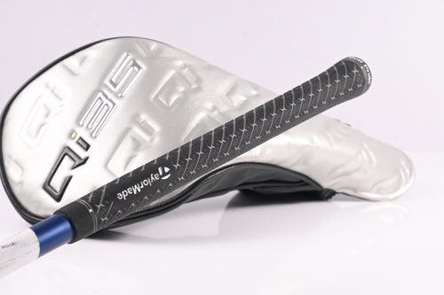 Taylormade Qi35 Driver / 12 Degree / Regular Flex Fujikura Ventus Blue 5 Shaft