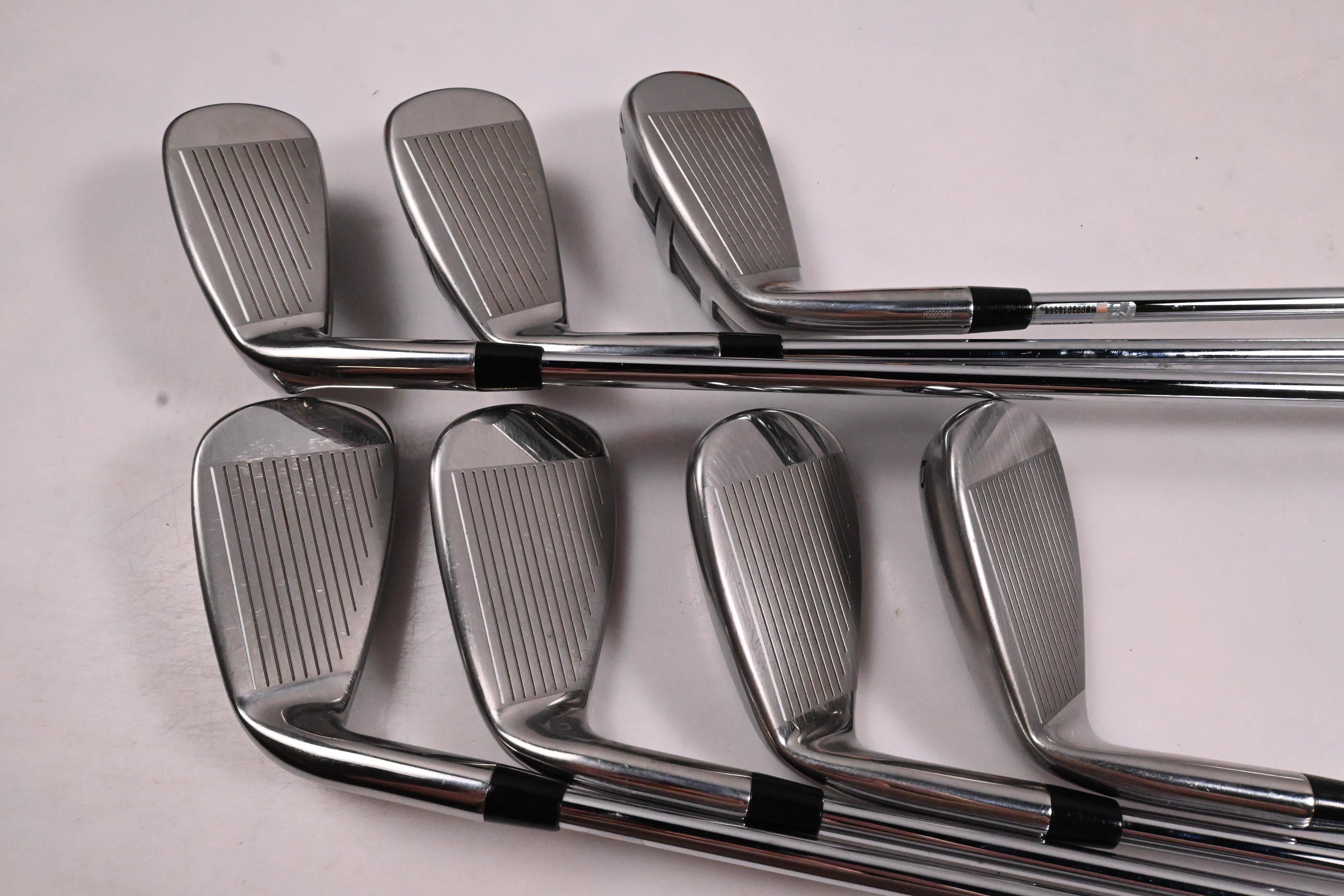 Cleveland Launcher XL Halo Irons / 5-PW+GW / Regular Flex XP 90 R300 Shafts