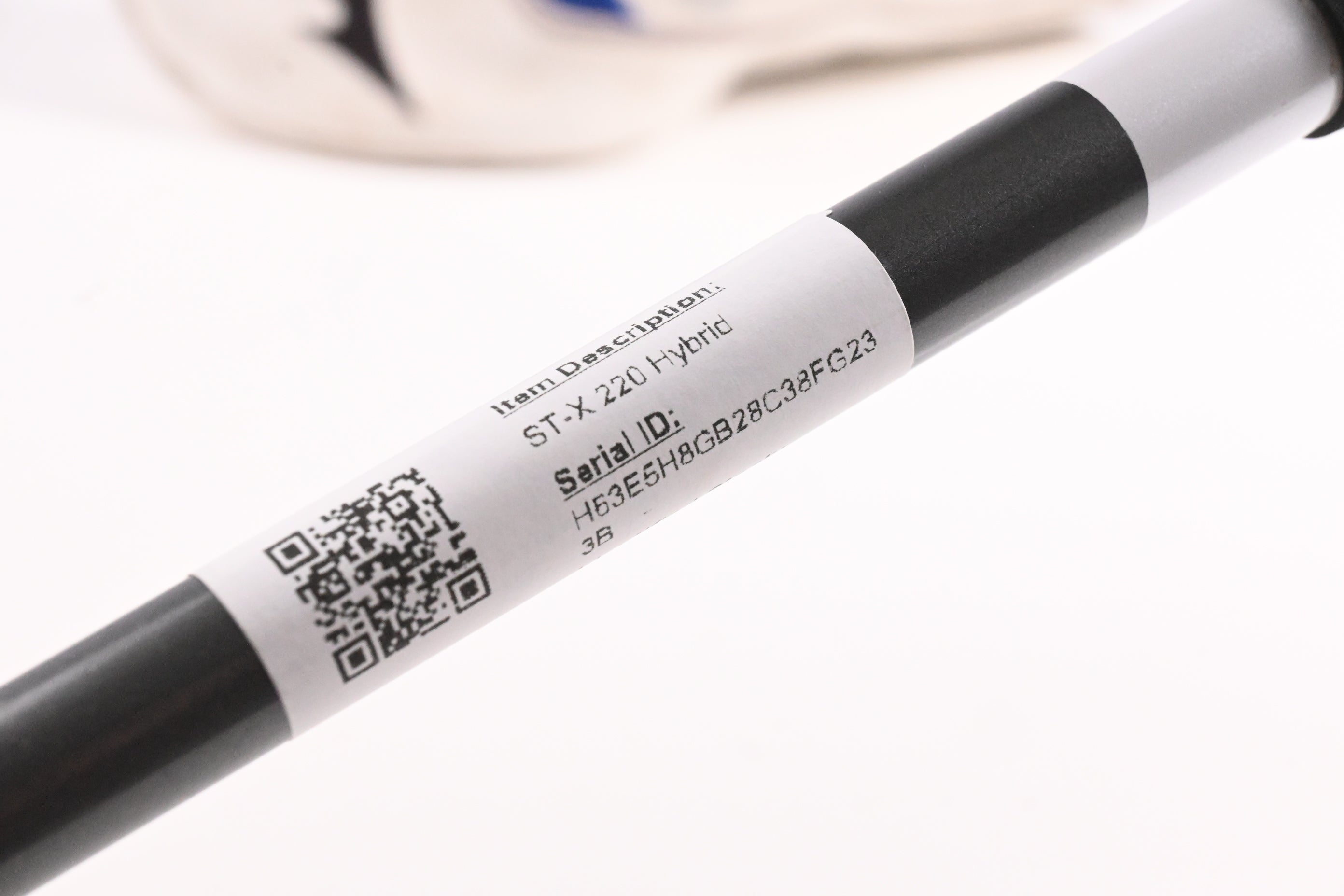 Mizuno ST-X 220 #4 Hybrid / 20 Degree / Senior Flex Aldila Ascent 50 Shaft