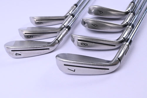 Taylormade SIM2 Max Irons / 4-PW / Regular Flex KBS Max MT 85 Shafts