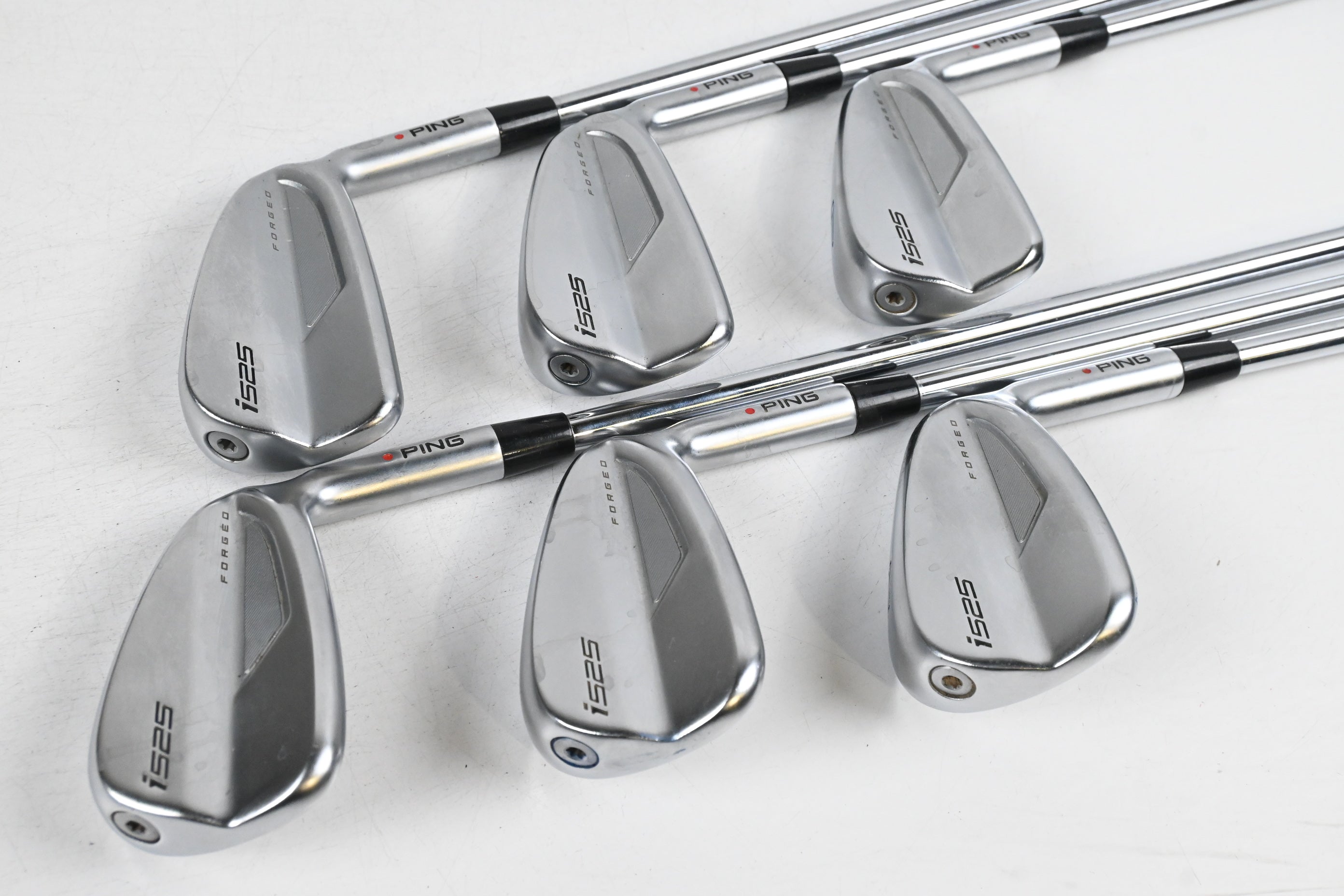 Ping i525 Irons / 5-PW / Red Dot / Regular Flex Ping AWT 2.0 Shafts