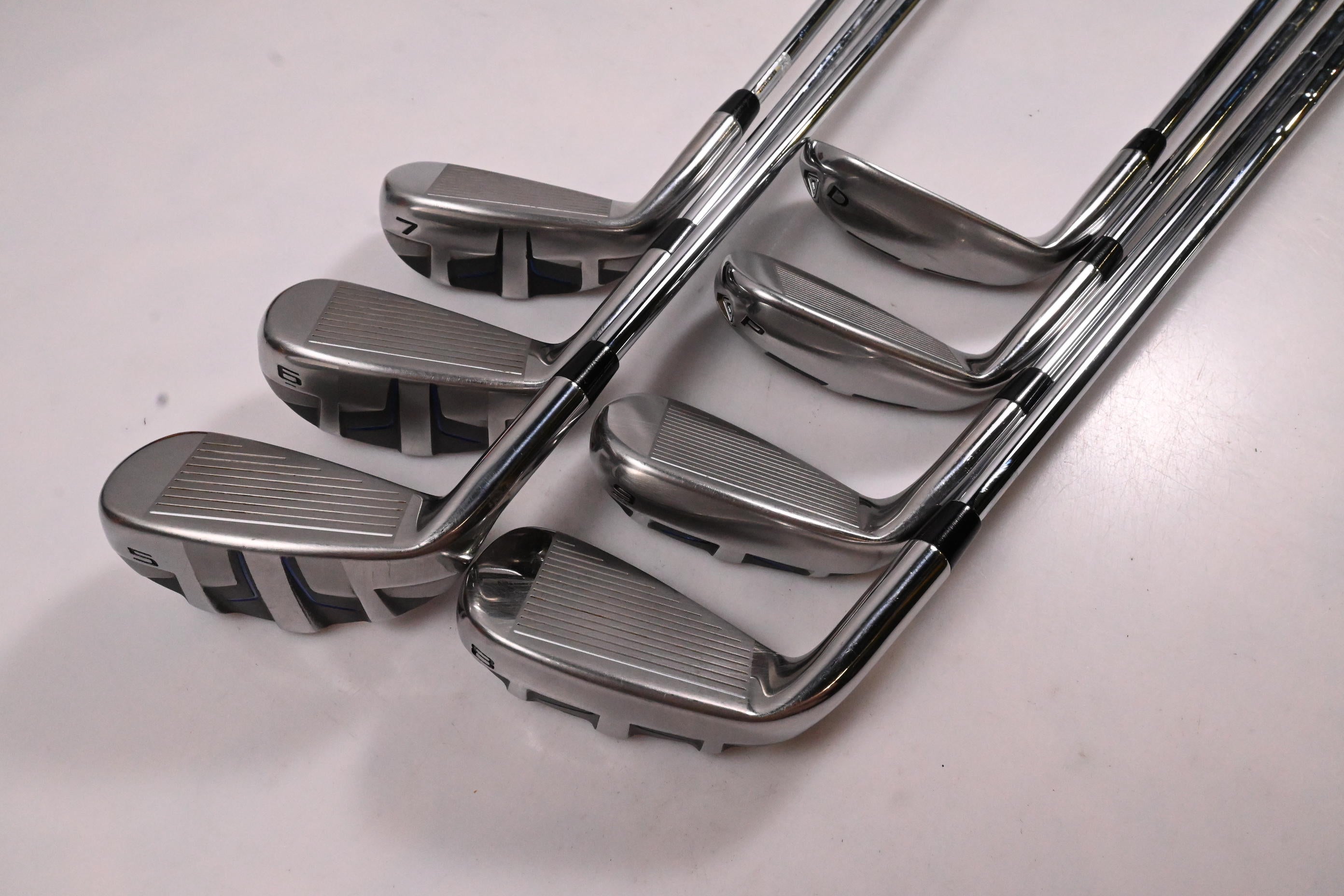 Cleveland Launcher XL Halo Irons / 5-PW+GW / Regular Flex XP 90 R300 Shafts