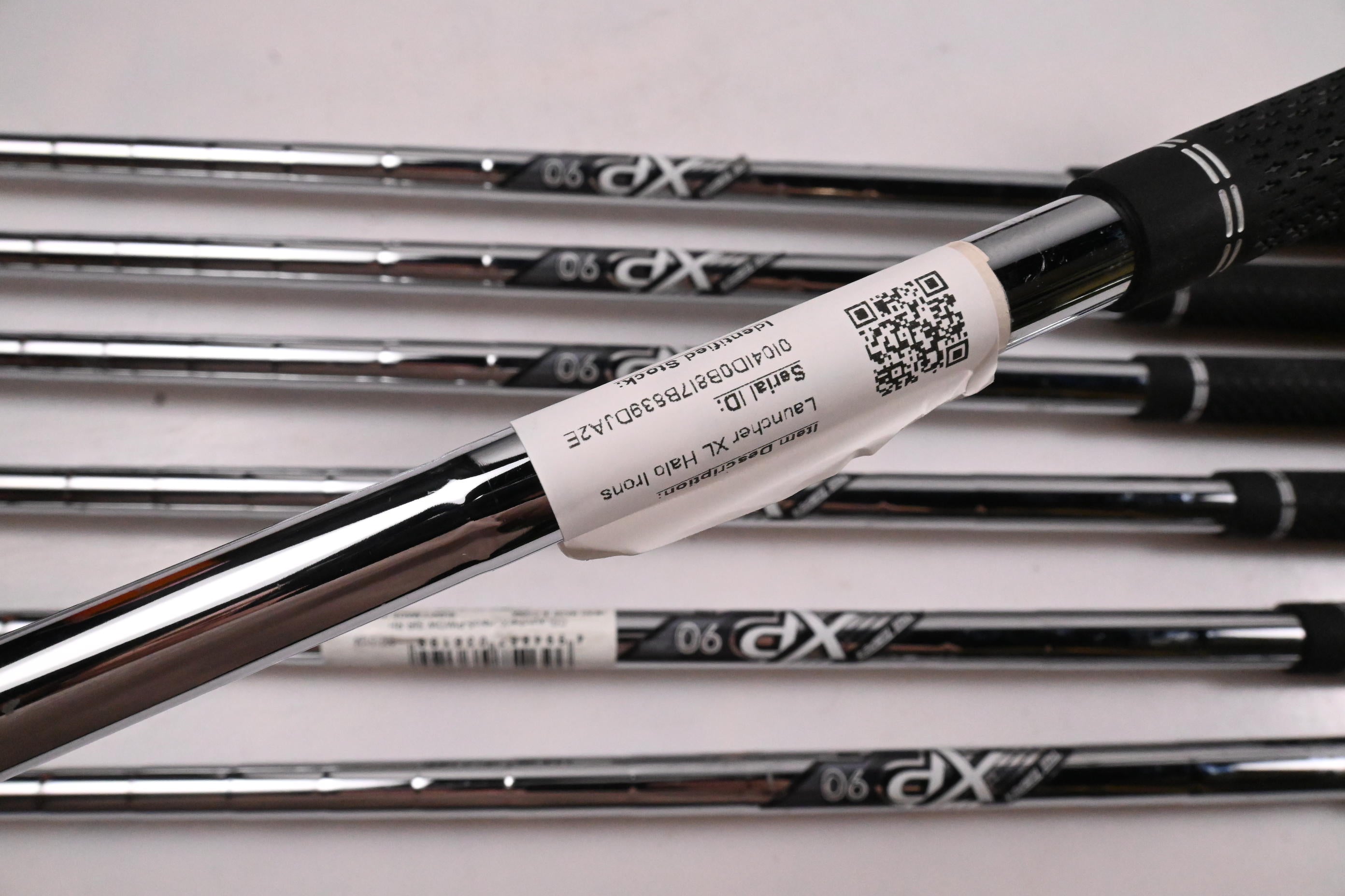 Cleveland Launcher XL Halo Irons / 5-PW+GW / Regular Flex XP 90 R300 Shafts