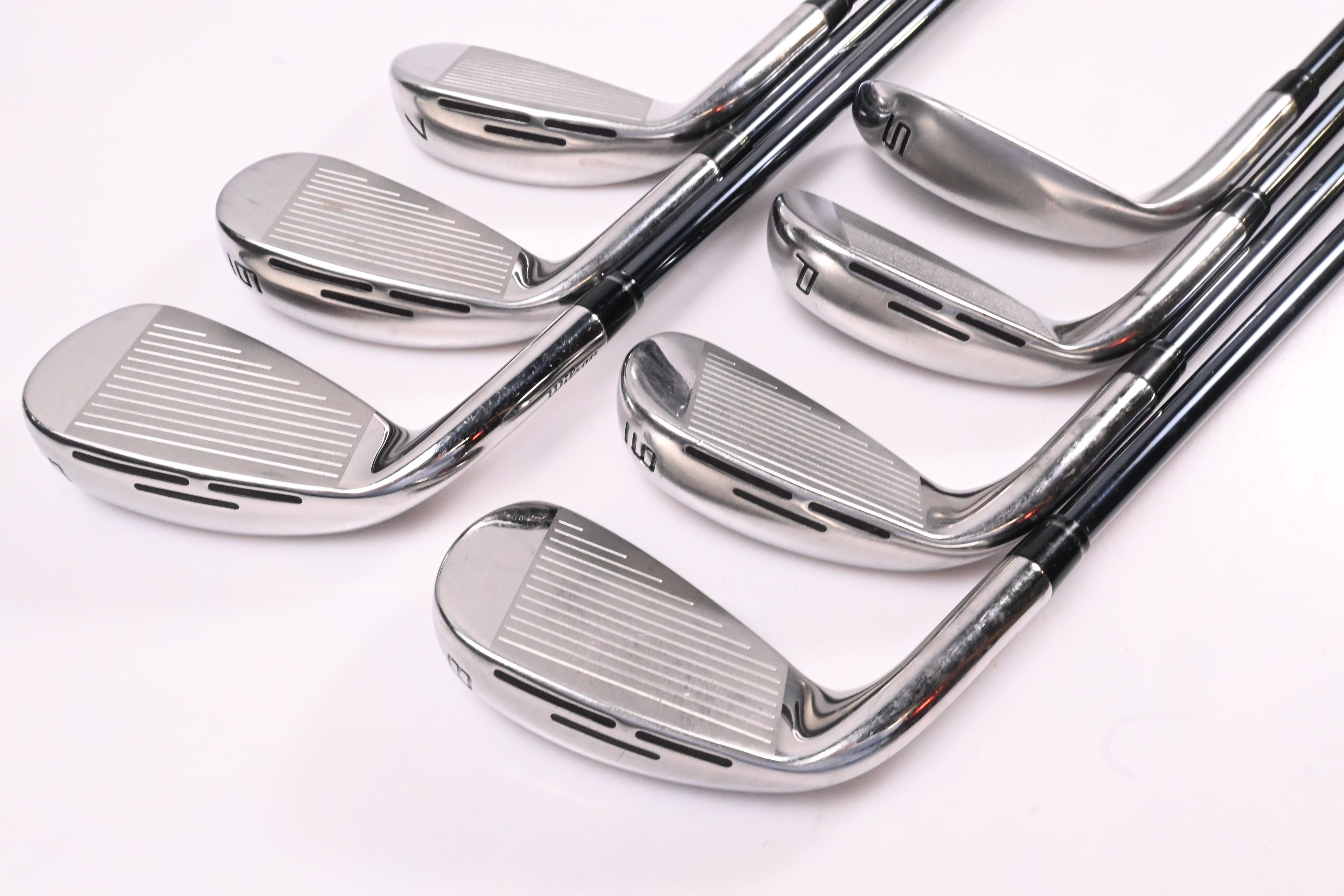 Wilson Dynapower 2023 Irons / 5-PW+SW / Senior Flex UST Recoil Dart 65 Shafts