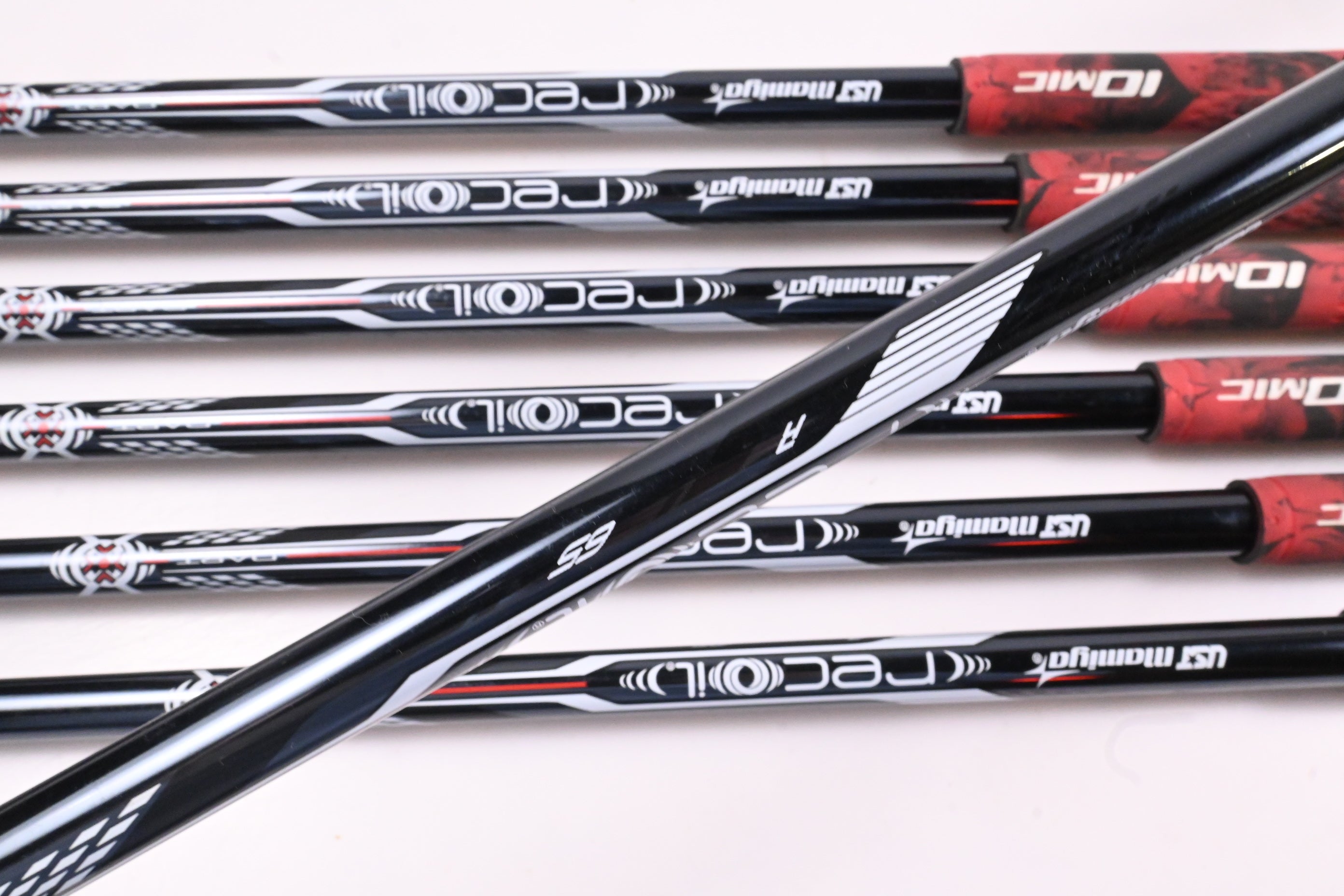 Wilson Dynapower 2023 Irons / 5-PW+SW / Senior Flex UST Recoil Dart 65 Shafts