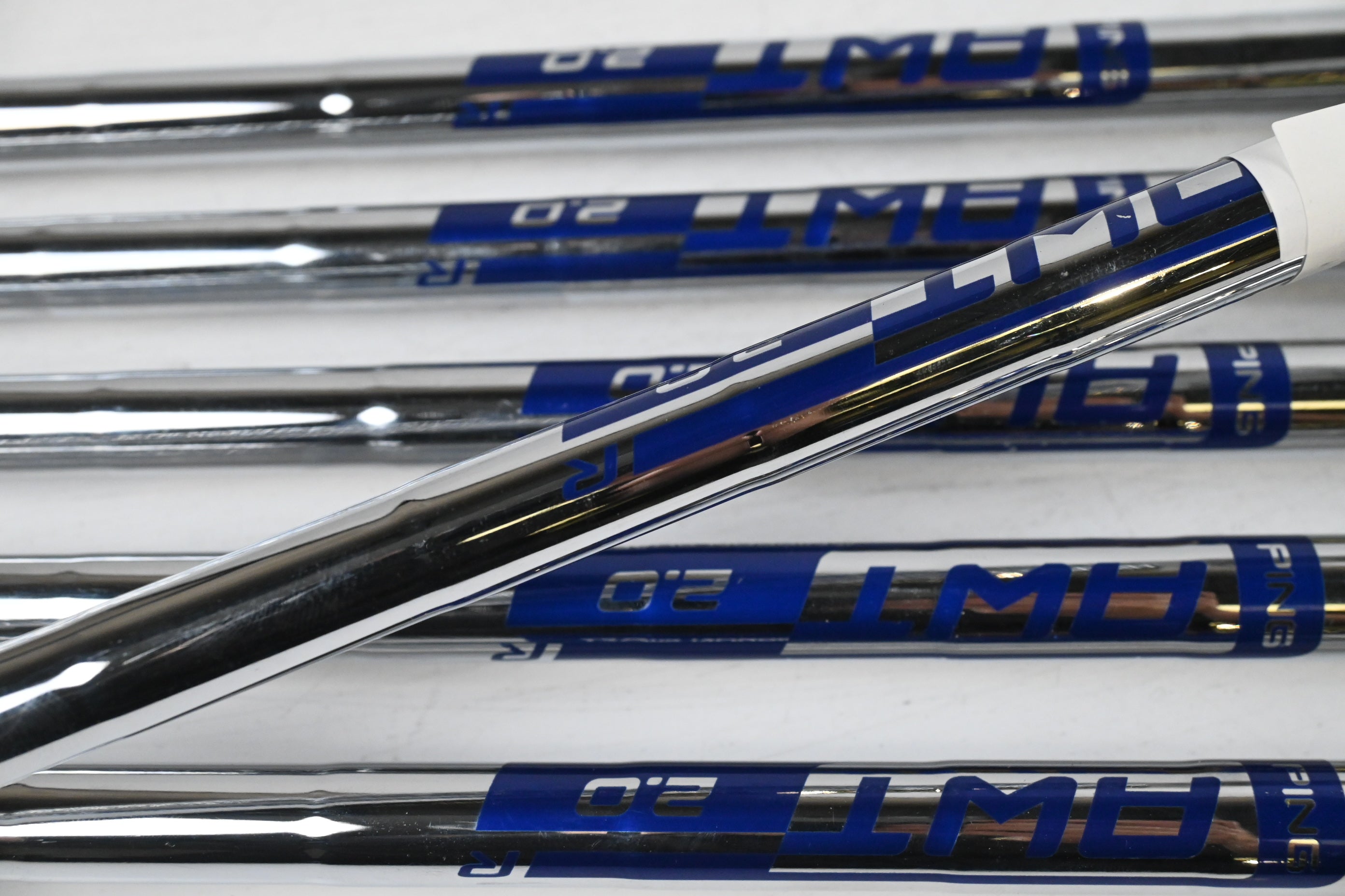 Ping i525 Irons / 5-PW / Red Dot / Regular Flex Ping AWT 2.0 Shafts