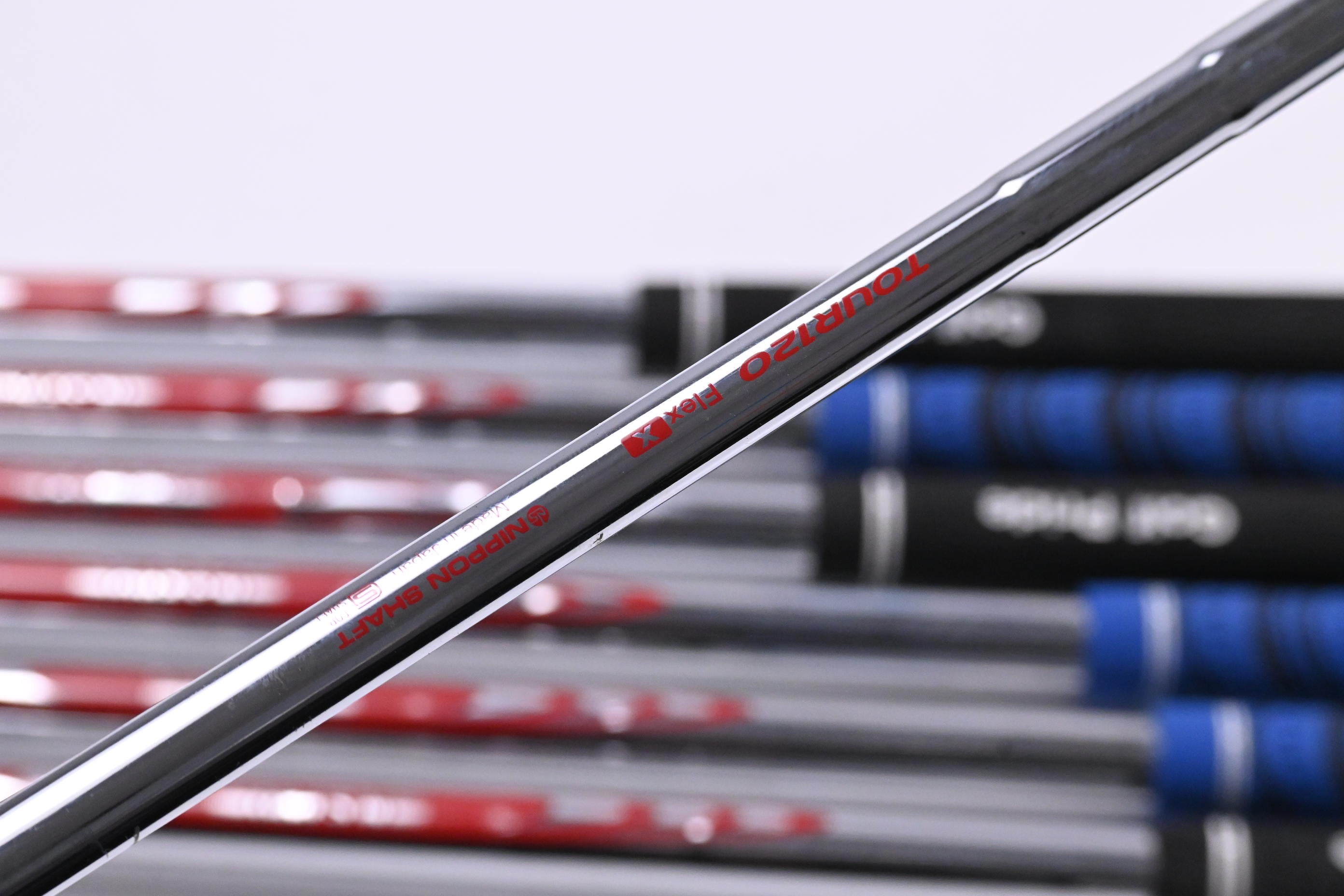 Tour Issue Callaway Apex MB 2014 Irons / 3-9i / X-Flex N.S.PRO Modus 3 Tour 120