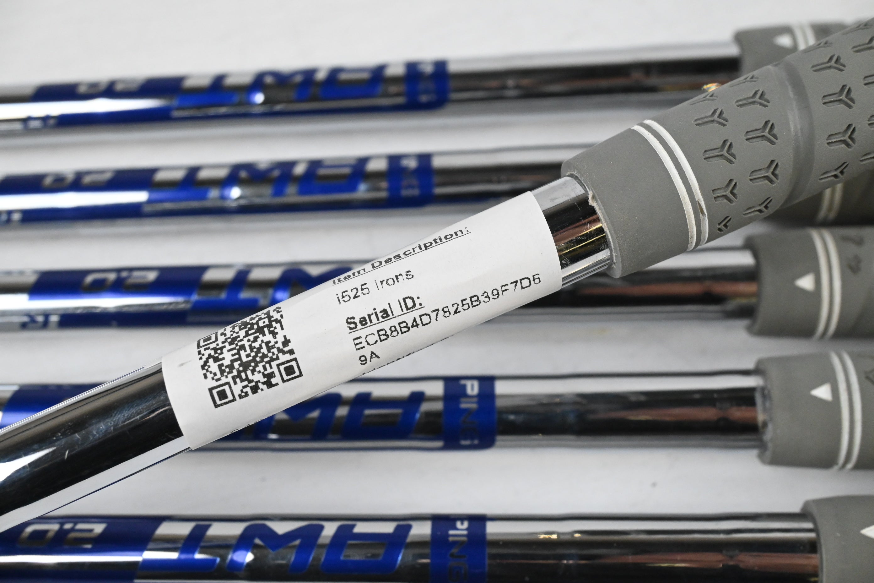 Ping i525 Irons / 5-PW / Red Dot / Regular Flex Ping AWT 2.0 Shafts