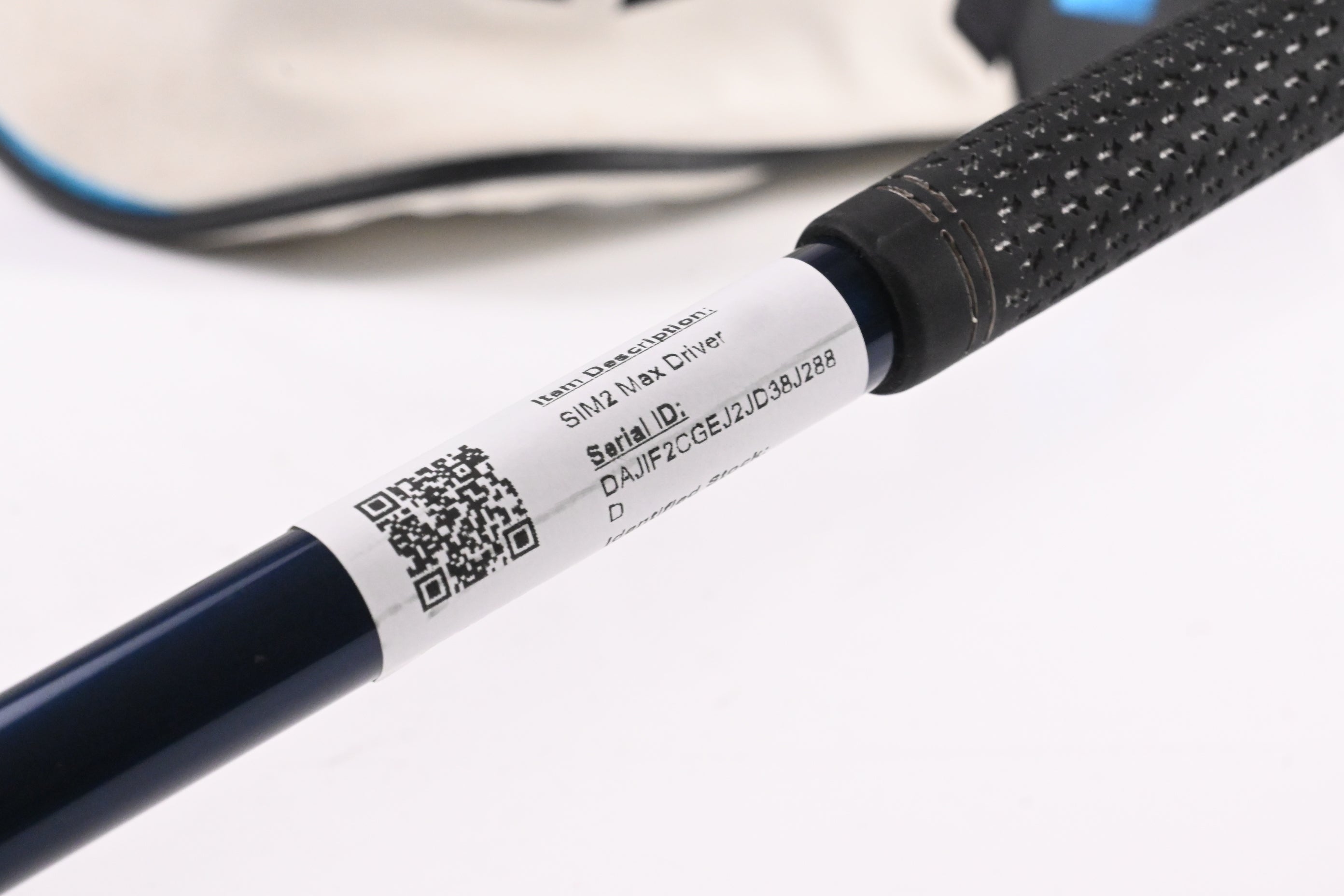 Taylormade SIM2 Max Driver / 9 Degree / Stiff Flex Fujikura Ventus Blue 5 Shaft