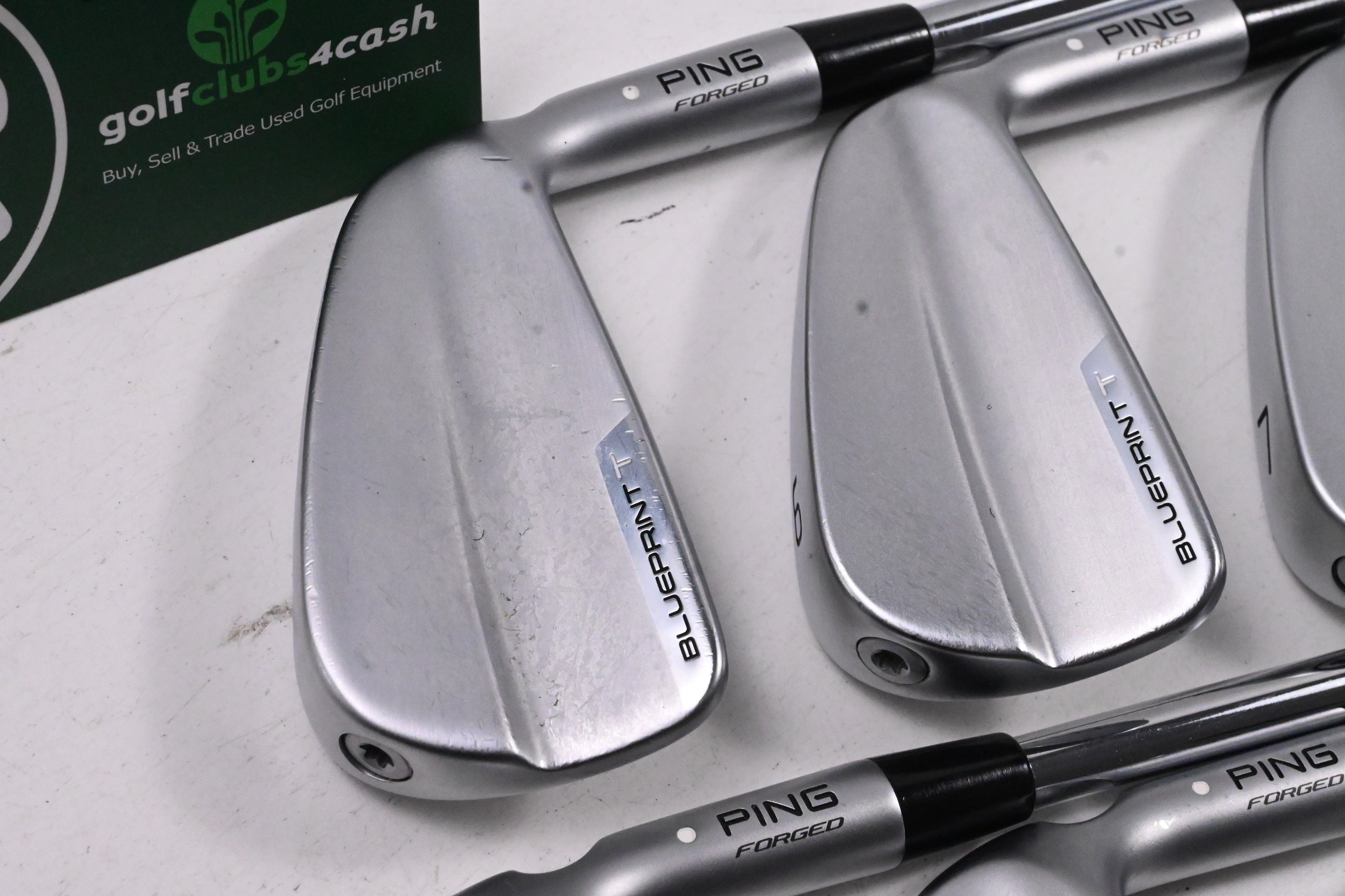 Ping Blueprint T Irons / 5-PW / White Dot / X-Flex Dynamic Gold Mid 115 X100
