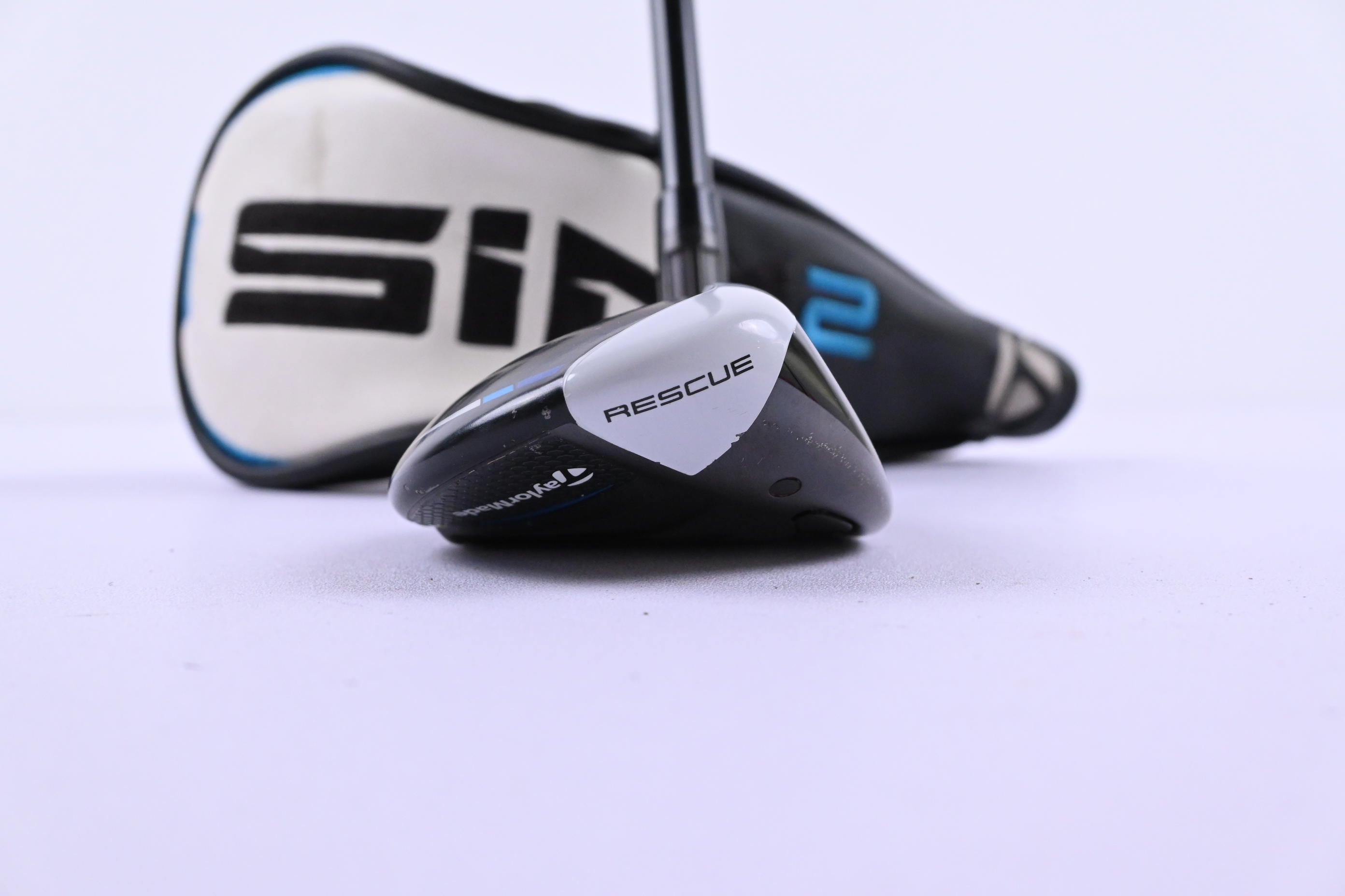Taylormade SIM2 Max #6 Hybrid / 28 Degree / Regular Flex Diamana HY 65 Limited