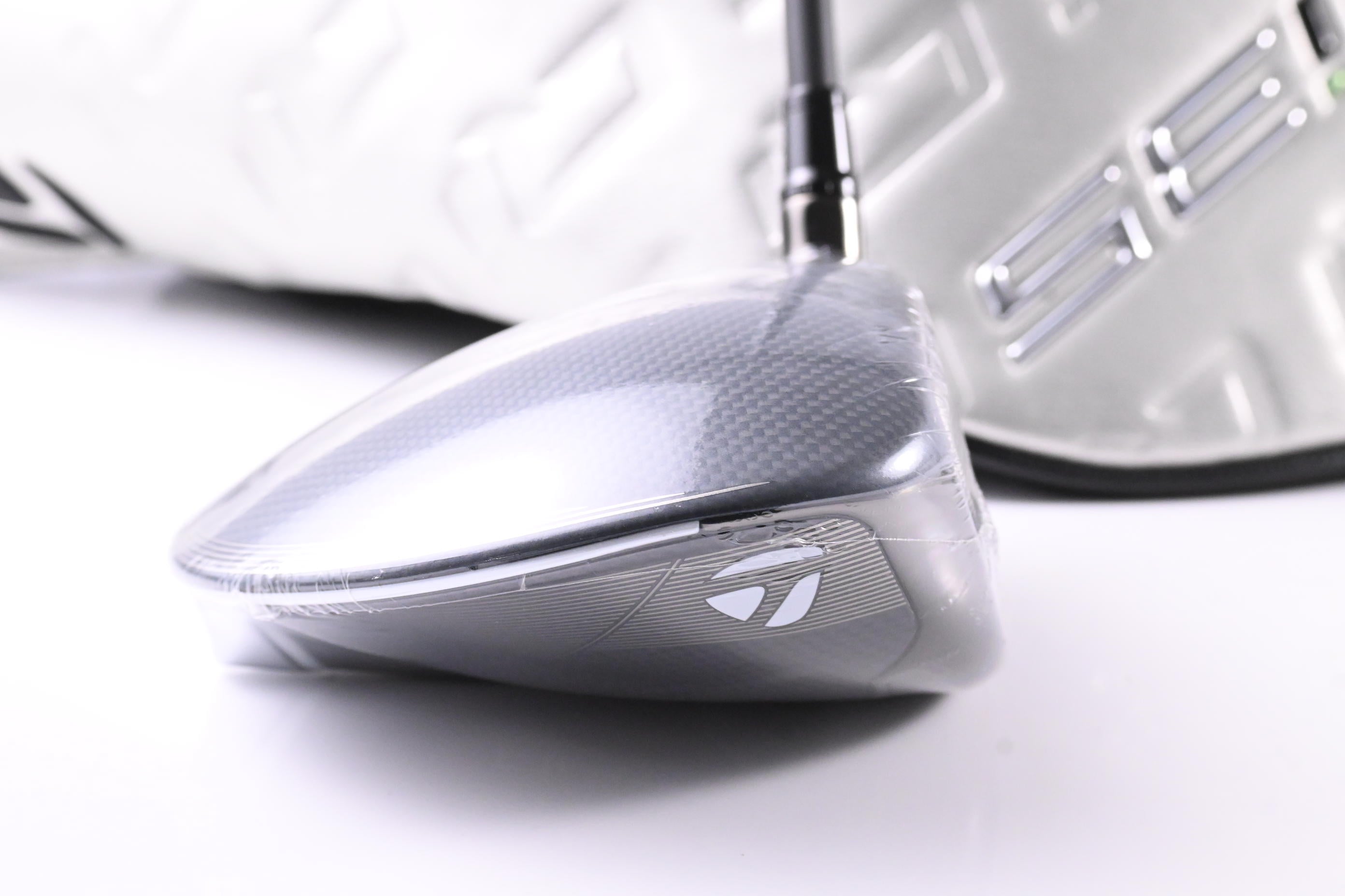 Taylormade Qi35 Max Lite Driver / 12 Degree / Regular Flex Vanquish 4 Shaft