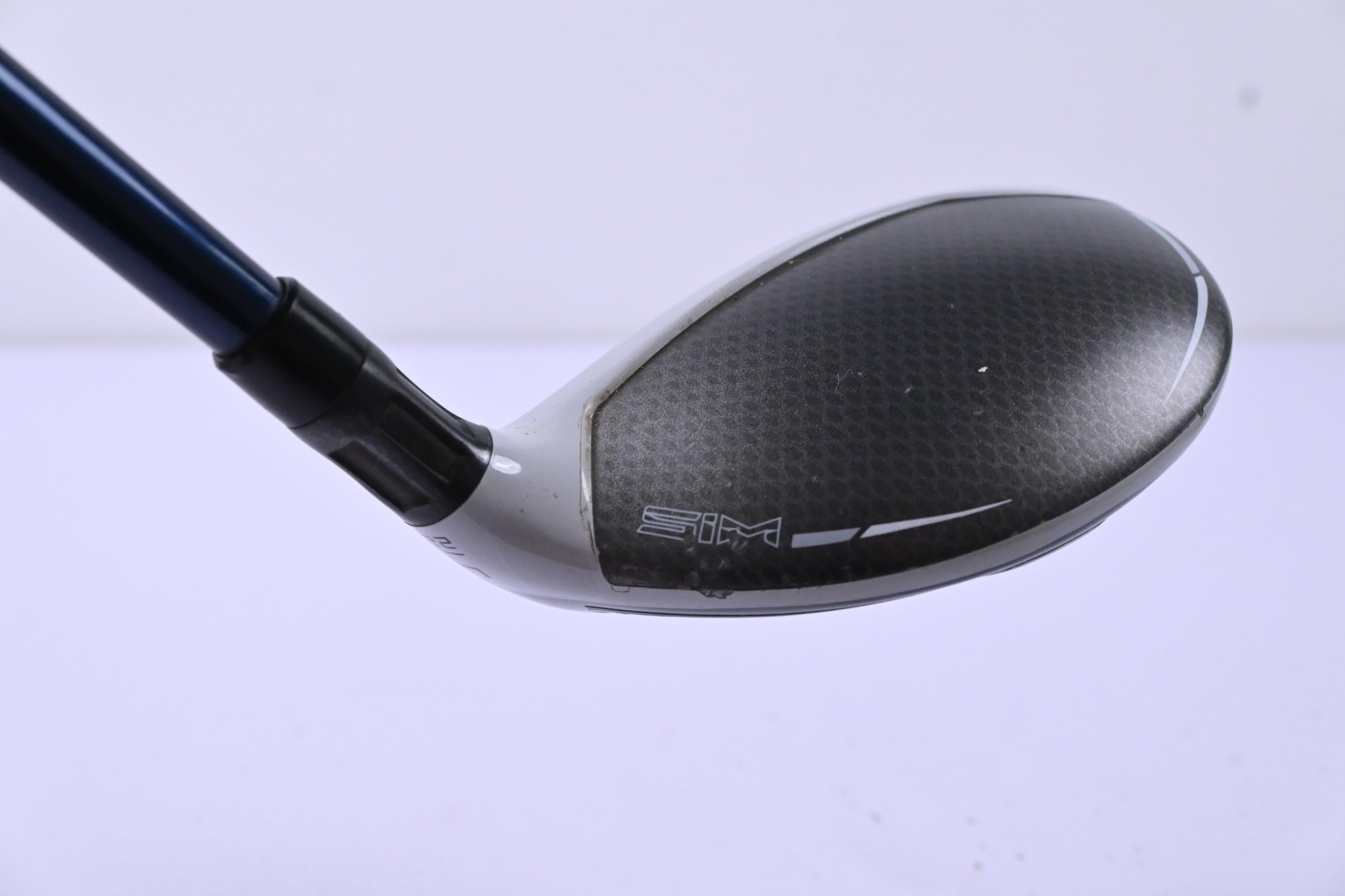 Taylormade SIM Max #4 Hybrid / 22 Degree / Regular Flex Ventus Blue 6 Shaft