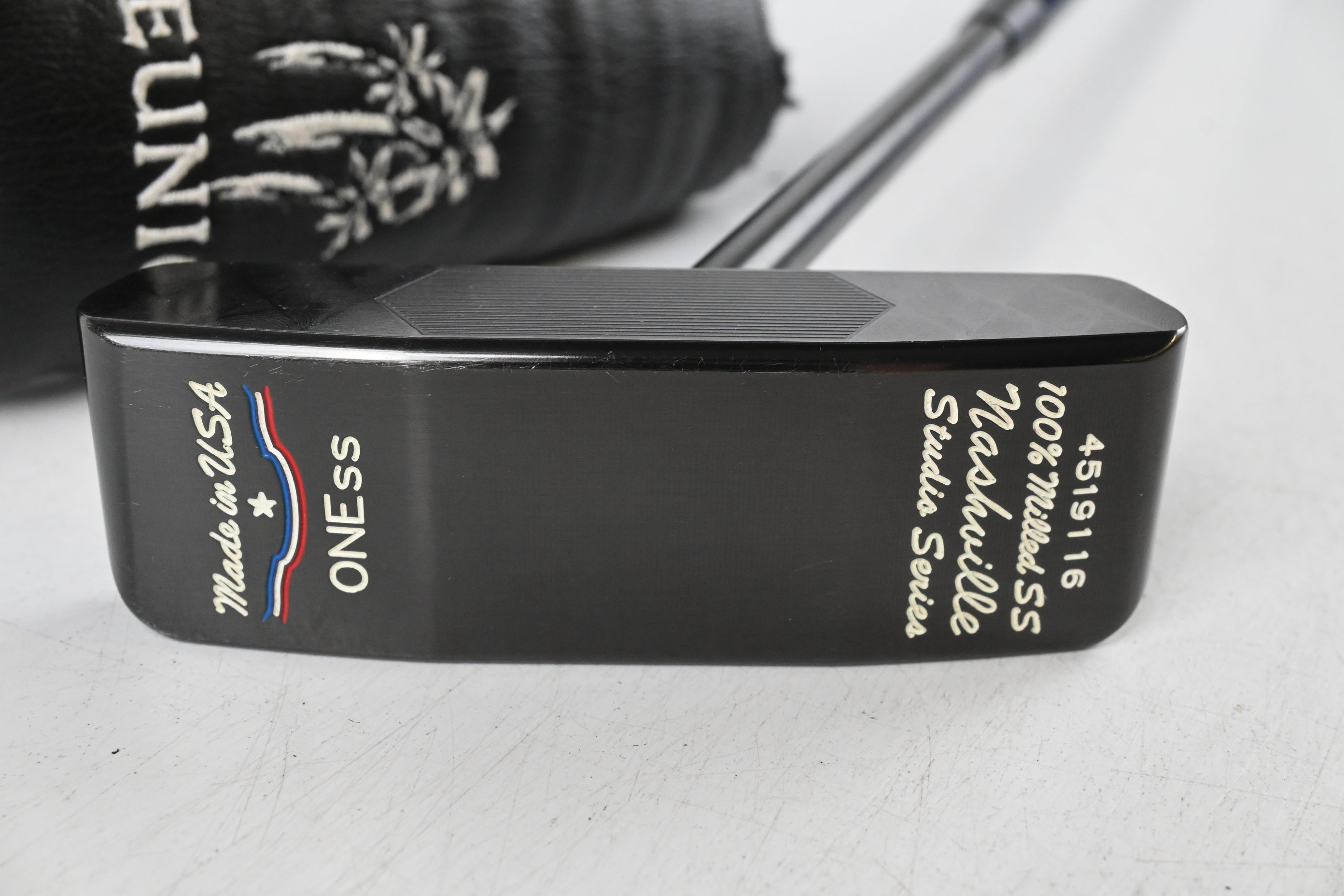 Seemore One SS Black Nashville Studio Series Putter / 35 Inch